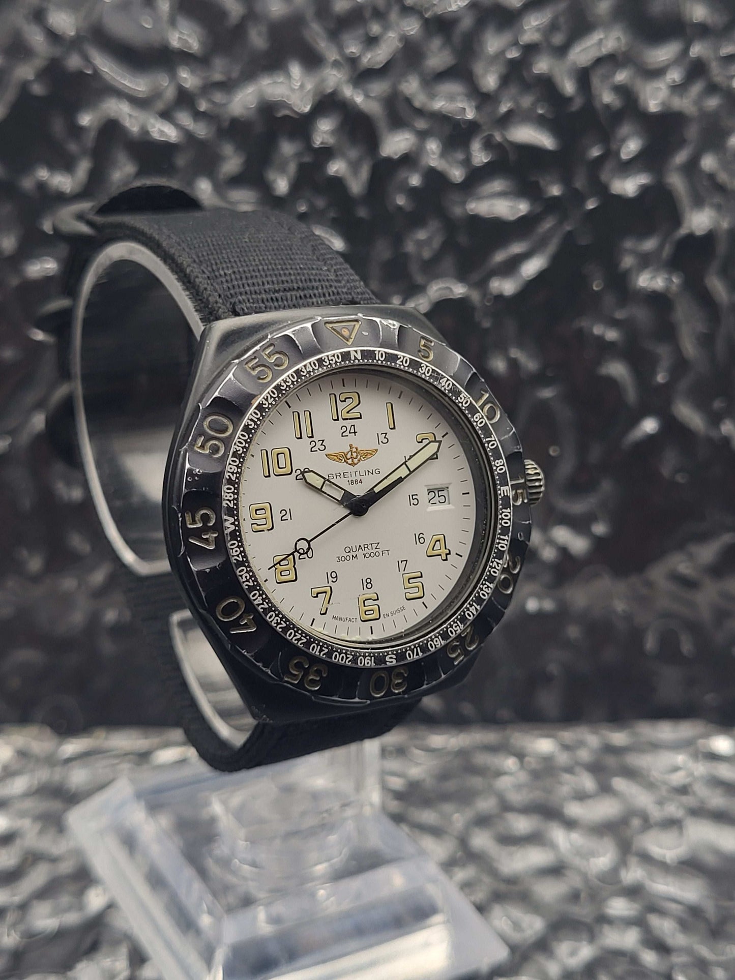 Breitling Colt M50036 - Quartz - Militair - Red Robin Watches
