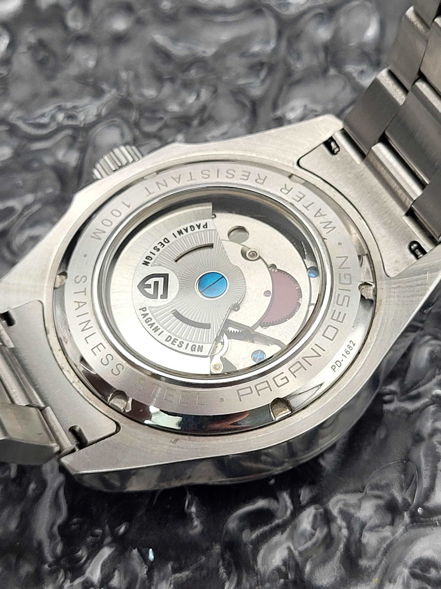Pagani Design Explorer GMT - PD1682 - Full Set - Automaat - Red Robin Watches