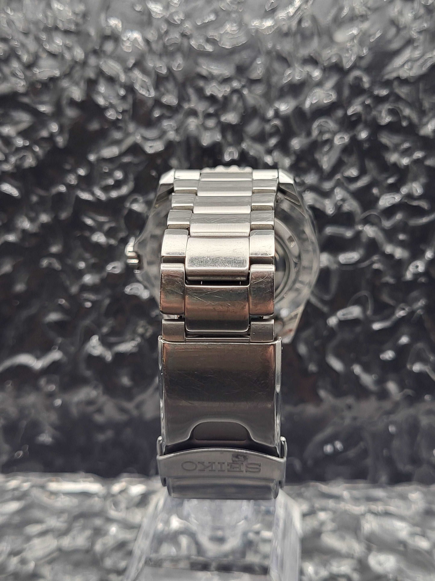 Seiko 5 Sports ‘Sea Urchin’ - Ref. SNZF17K1 - Automaat - 7S36-03C0 - Red Robin Watches