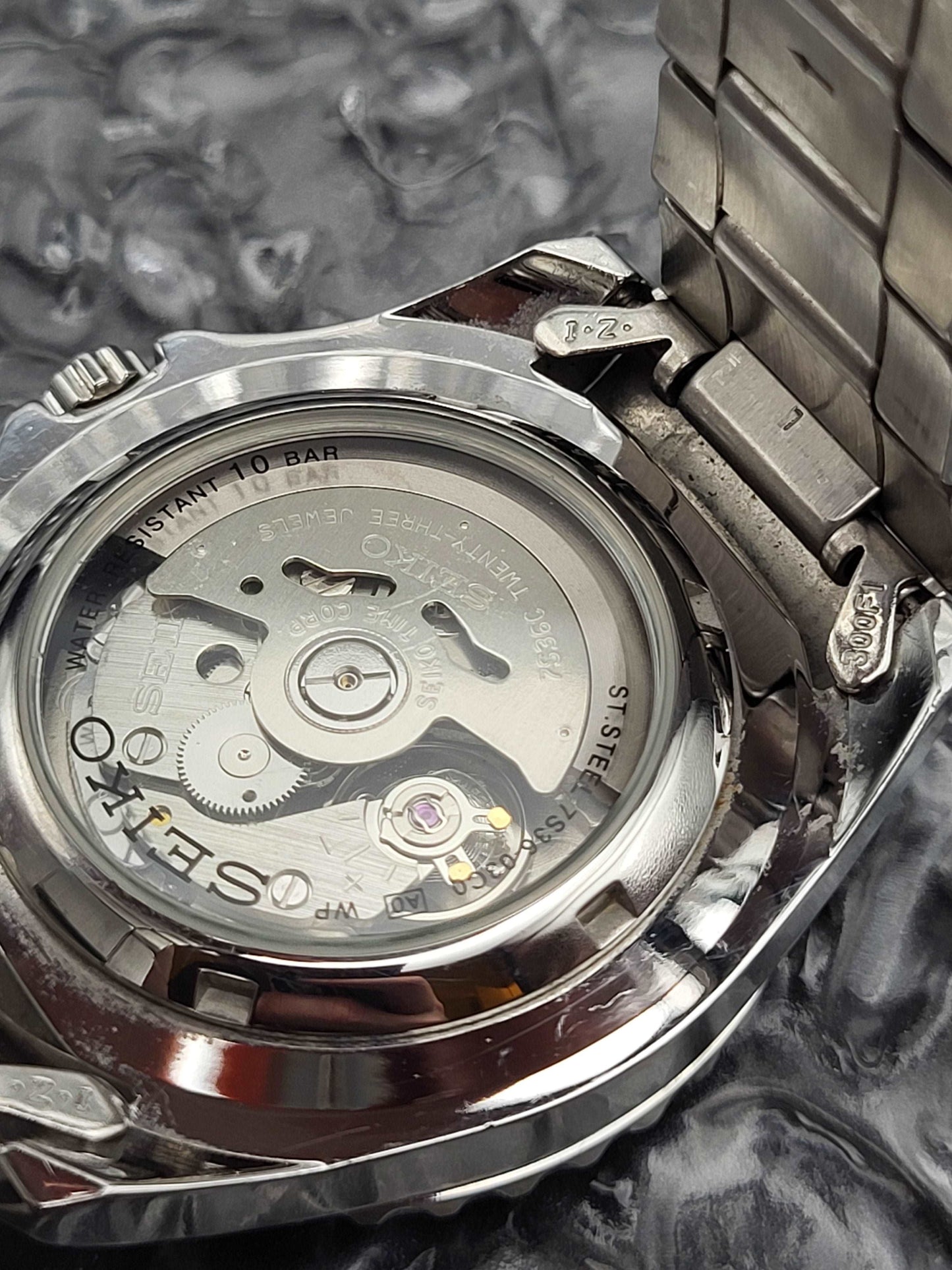 Seiko 5 Sports ‘Sea Urchin’ - Ref. SNZF17K1 - Automaat - 7S36-03C0 - Red Robin Watches