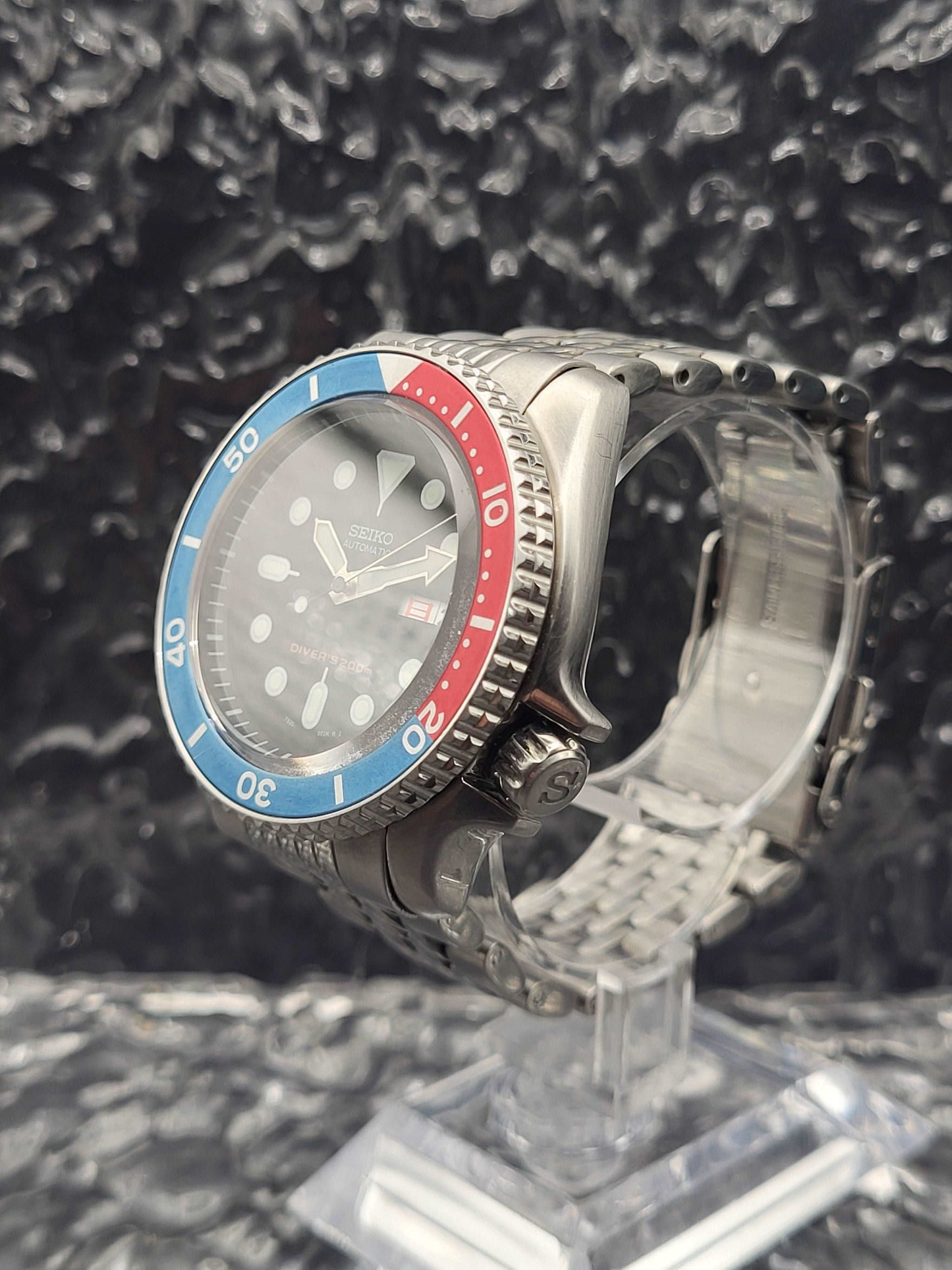 Seiko SKX009 Custom Mod - Automaat - NH36 Uurwerk - BOR Horlogeband - Kanji Day Date