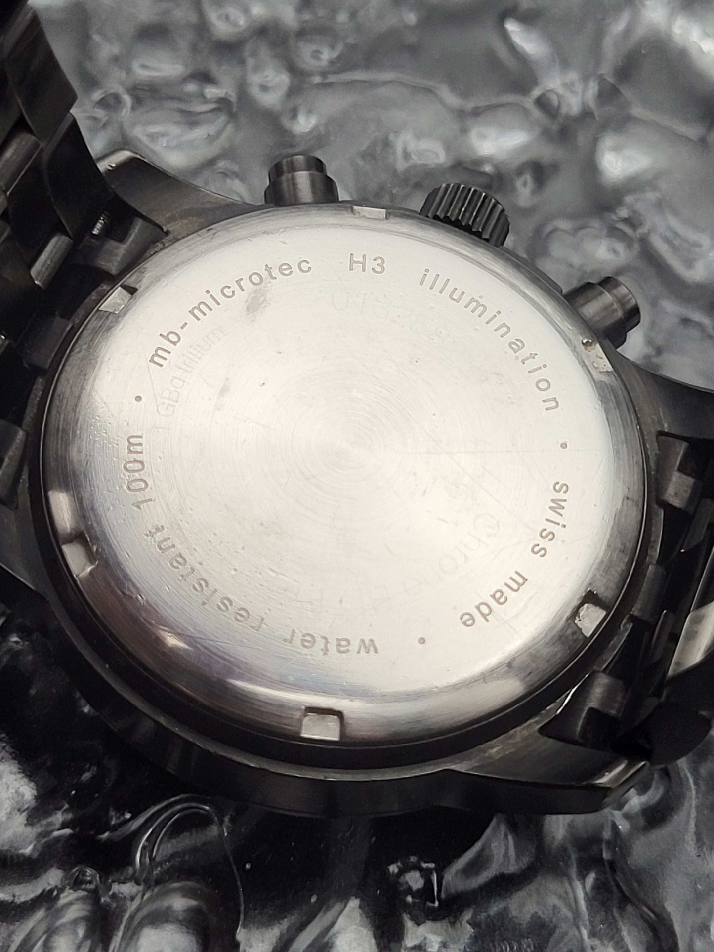 Traser H3 Classic Chronograph - Ref. T4004.357.37.01 - Black PVD - Quartz