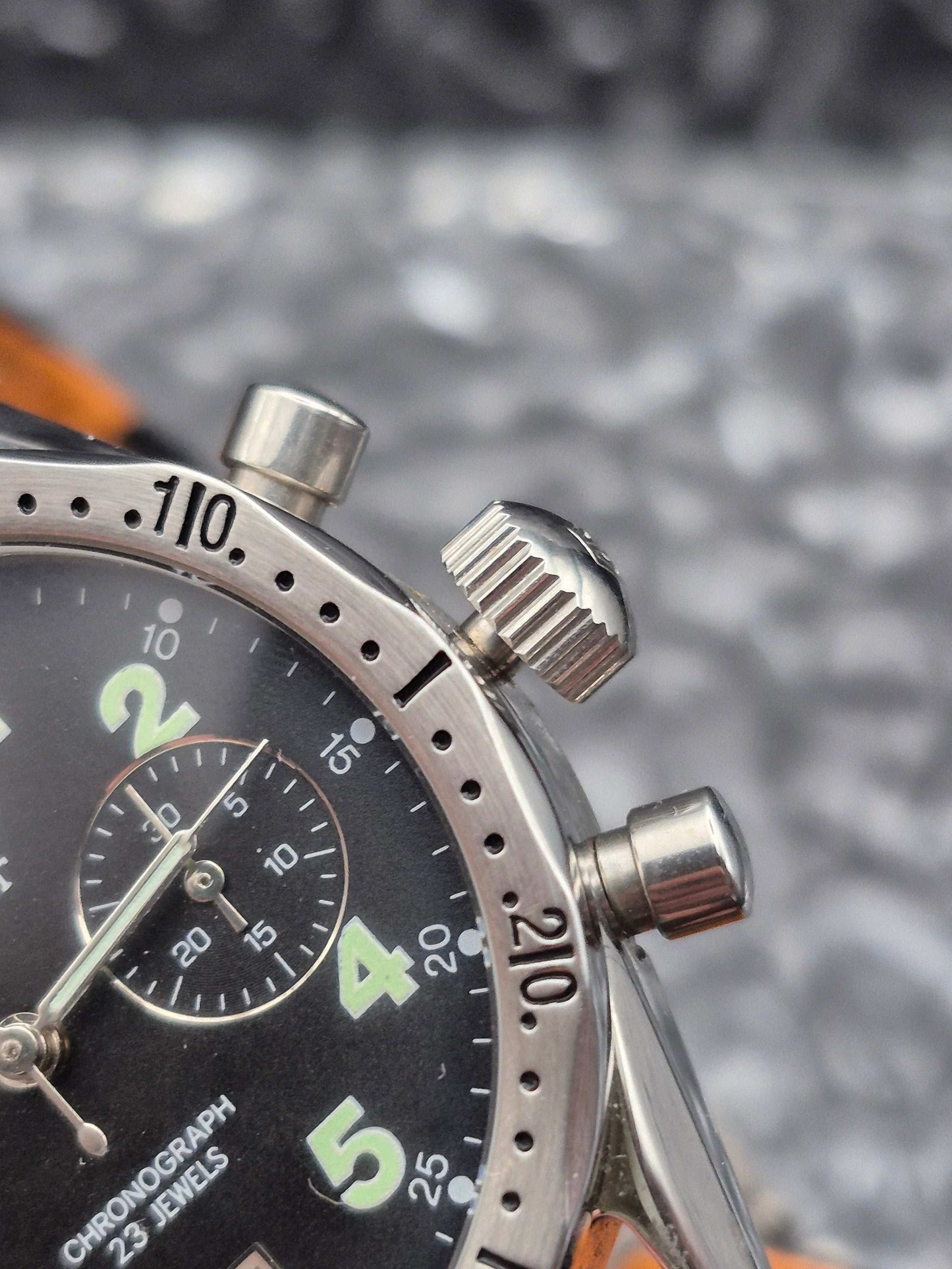 Poljot 'Luftwaffe' Chronograph Cal. 3133 - Valjoux 7734 Black Dial - Red Robin Watches