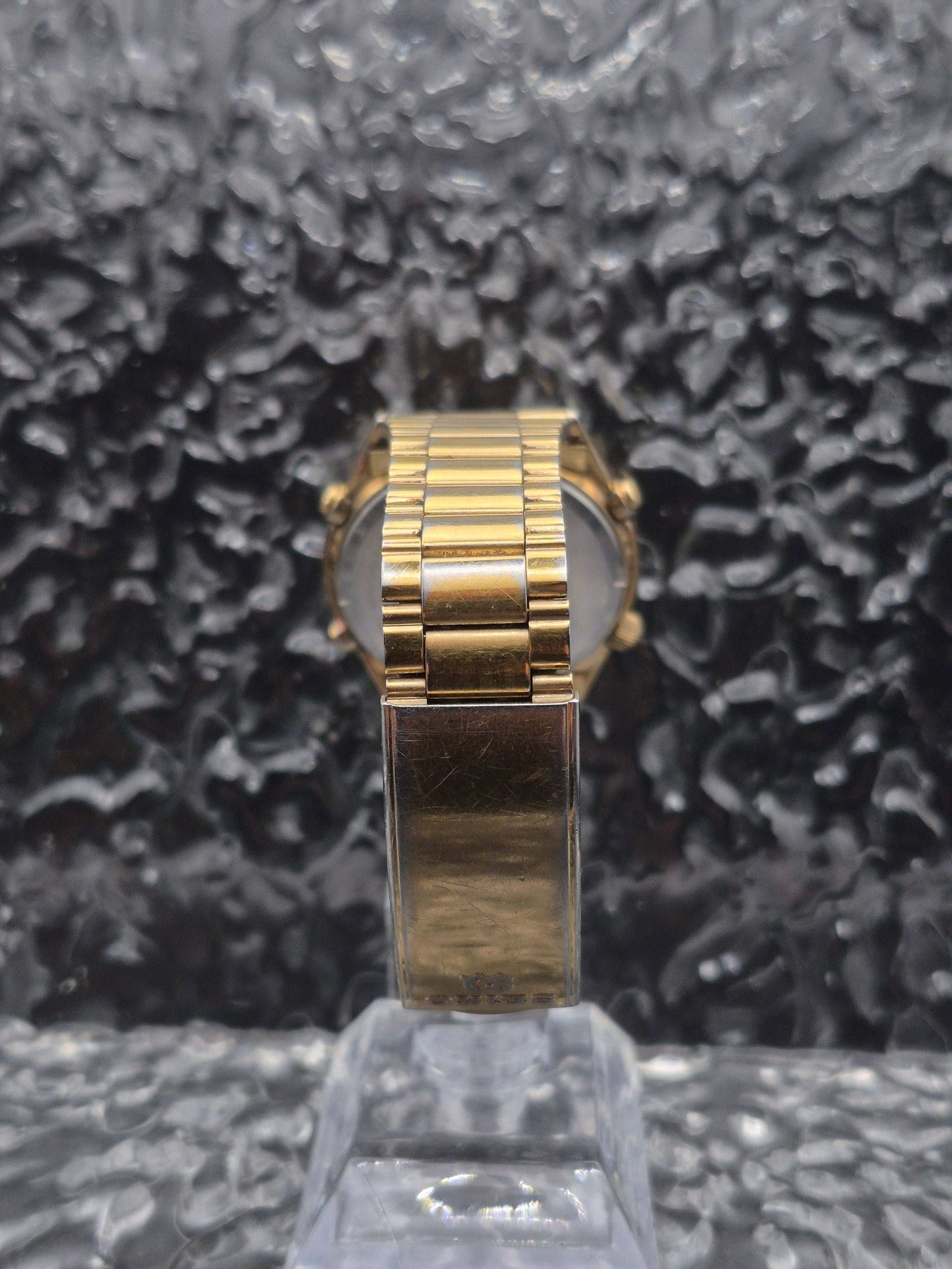 Seiko Quartz Chronograph Ref. 7A28-7020 Gold Tone 'James Bond' - Red Robin Watches