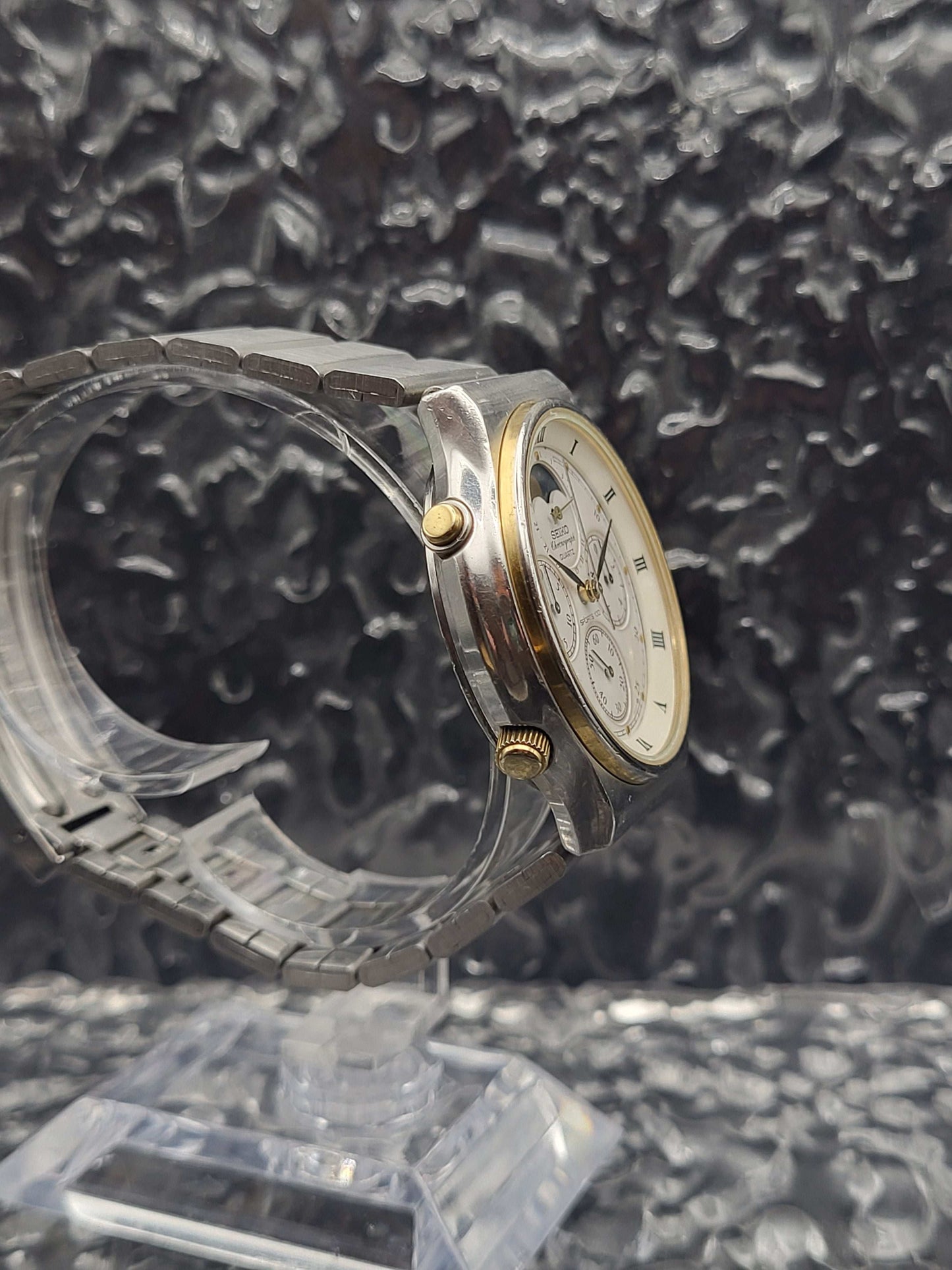 Seiko Sports 100 Moonphase - Ref. 7A48-7000 - Quartz - Datum Chronograaf - Red Robin Watches