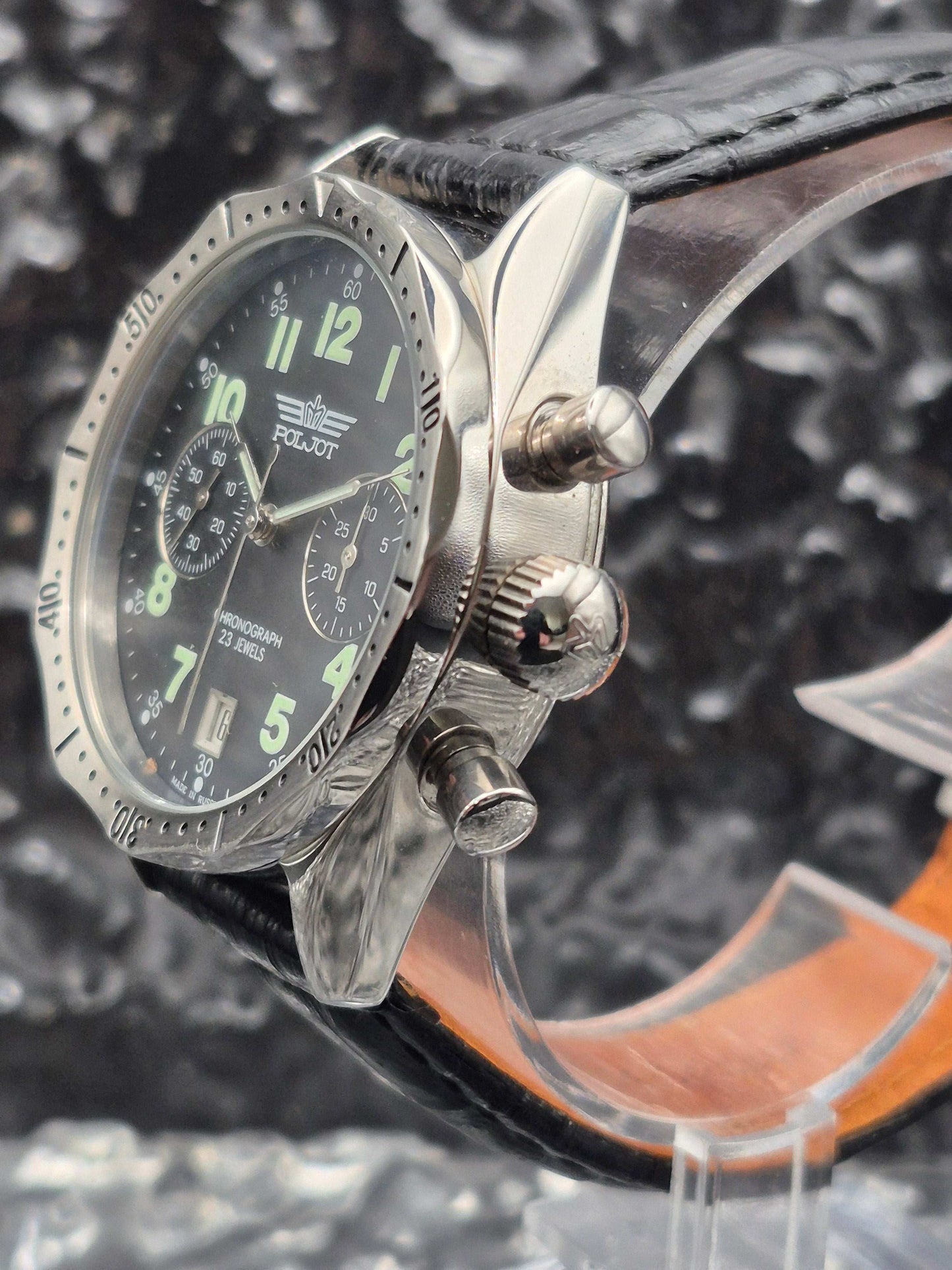 Poljot 'Luftwaffe' Chronograph Cal. 3133 - Valjoux 7734 Black Dial - Red Robin Watches