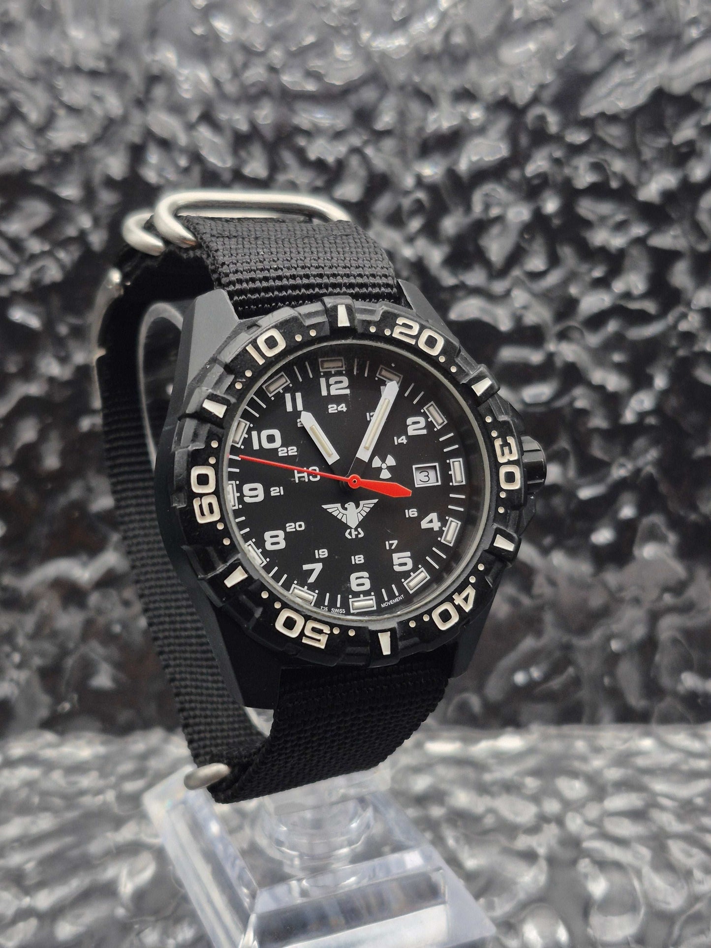 KHS H3 Tactical Quartz NATO Strap Date Window