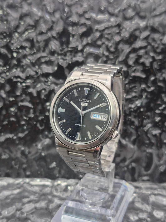 Seiko 5 Sports Ref. 7S26-01F0 Logo Dial Automatic Day Date - Red Robin Watches