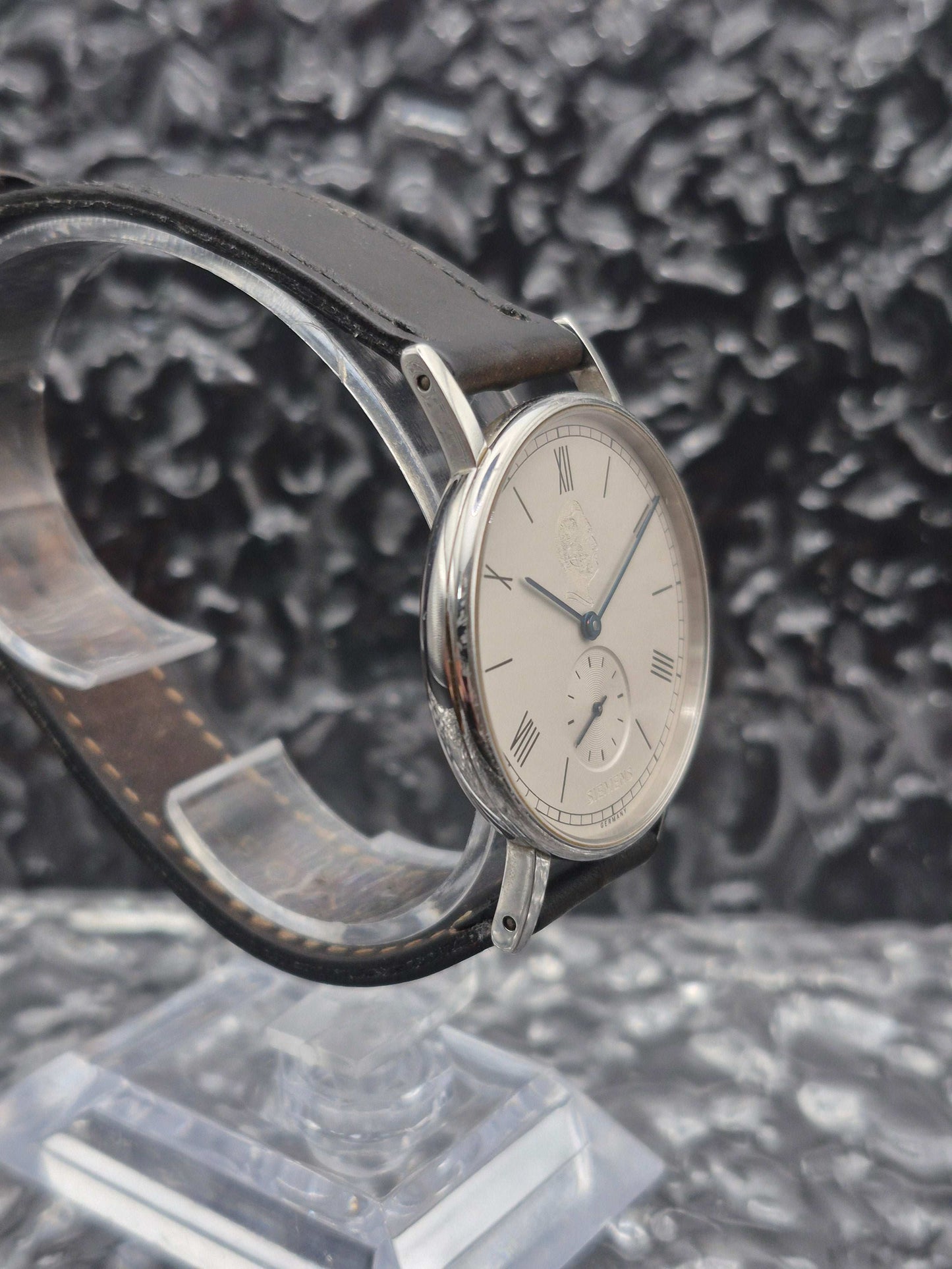 Nomos Ludwig Siemens Manual Wound Box And Papers