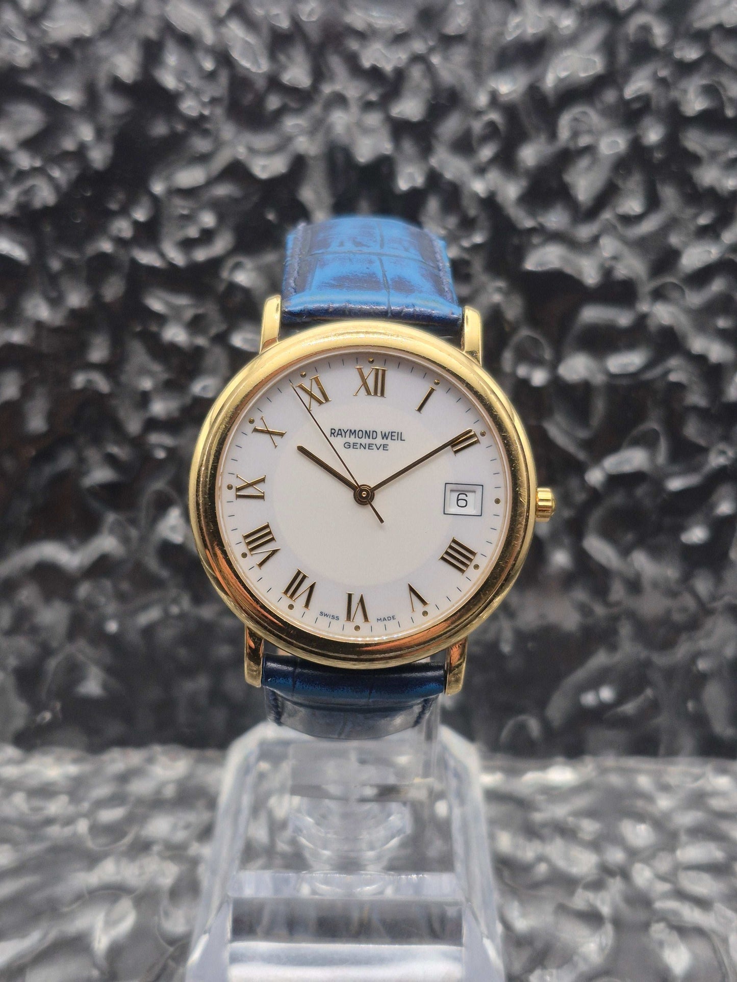 Raymond Weil Ref. 5575 18K EGP Roman Numerals Quartz