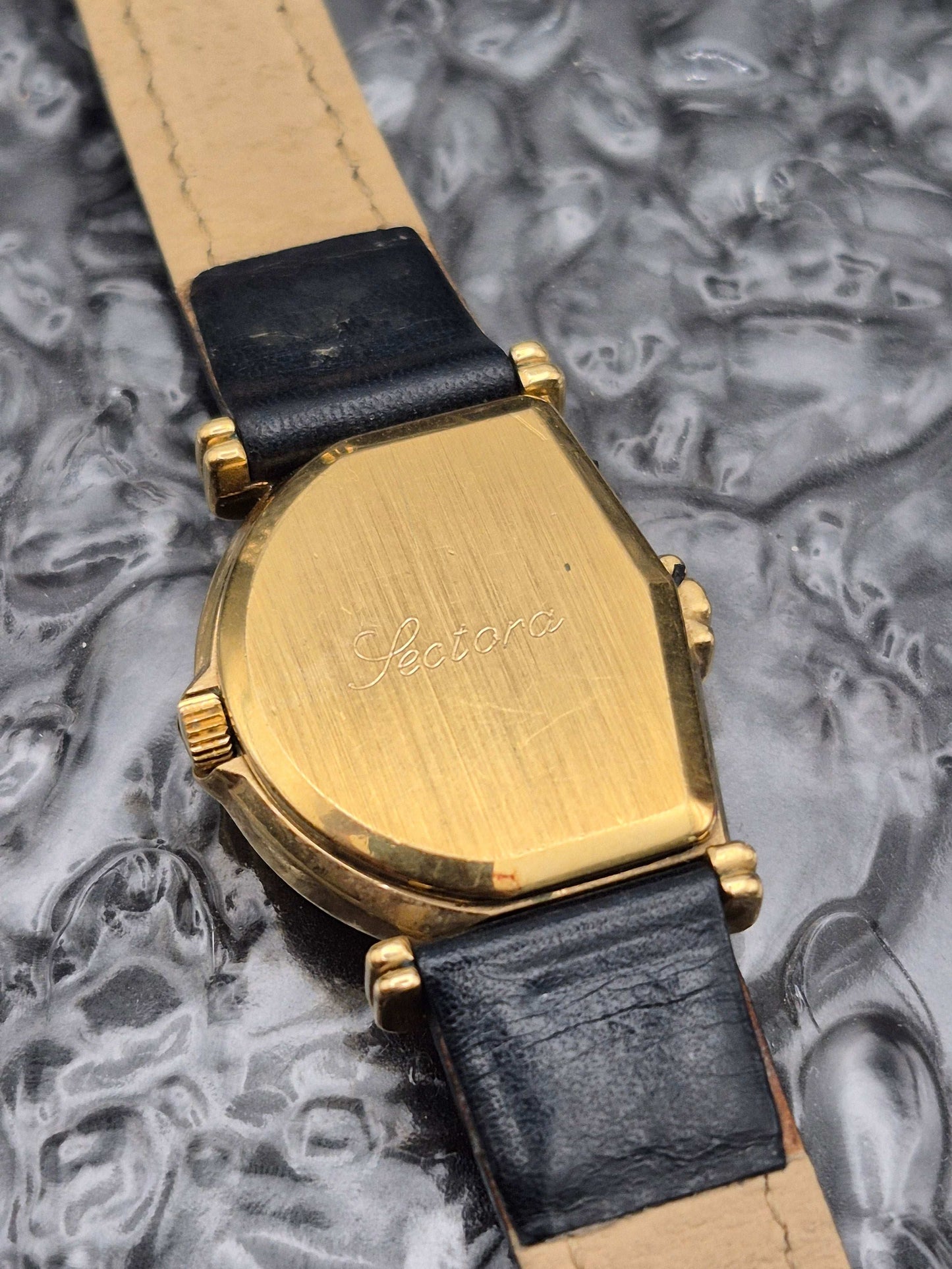 Jean D'Eve Sectora Retrograde 26mm Quartz Ladies - Red Robin Watches