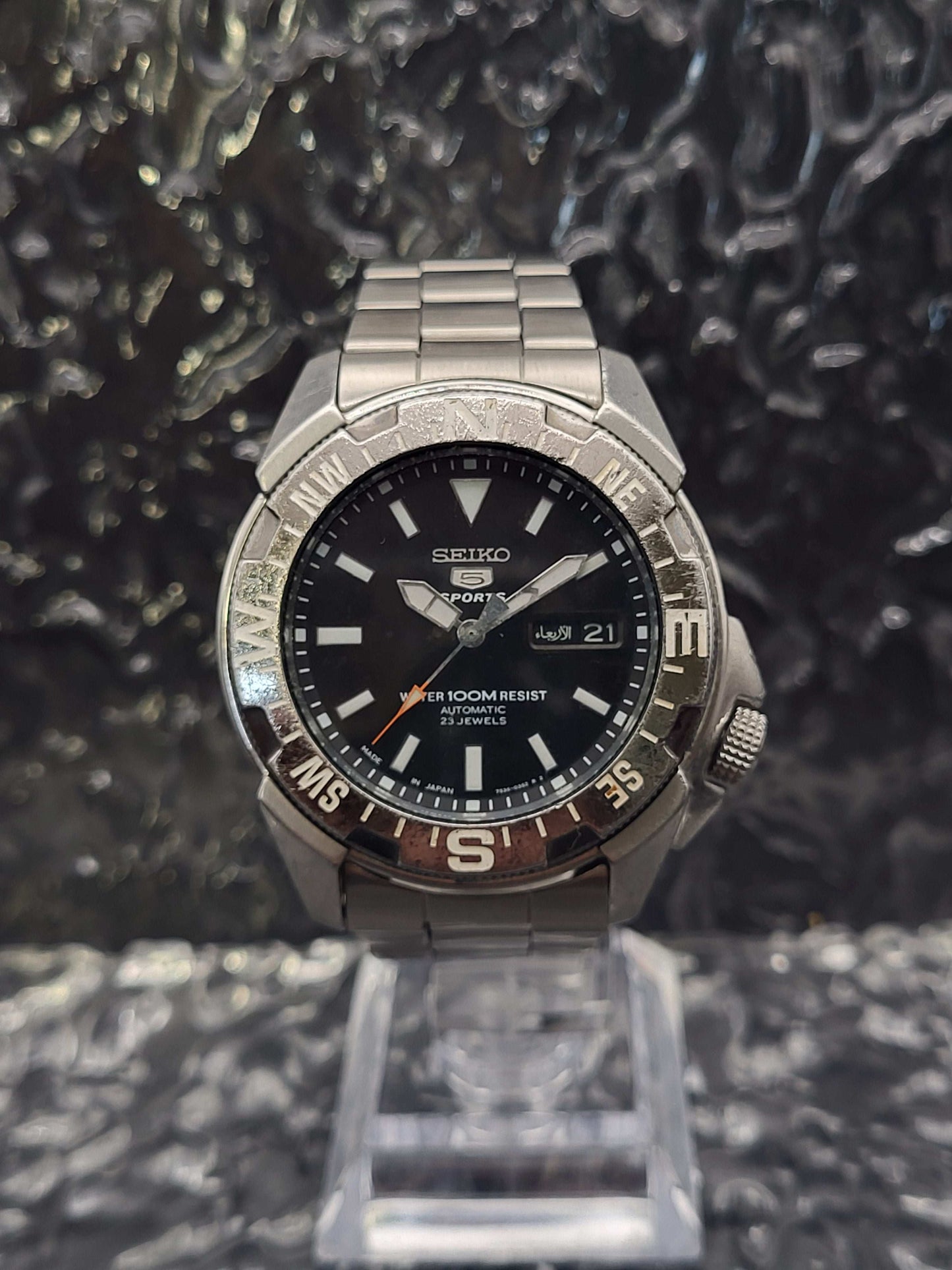 Seiko 5 Sports - Ref. 7S36-01Y0 - SNZD23J1 - Day Date - Automatic