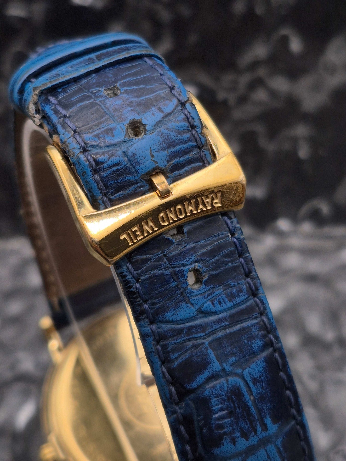 Raymond Weil Ref. 5575 18K EGP Roman Numerals Quartz