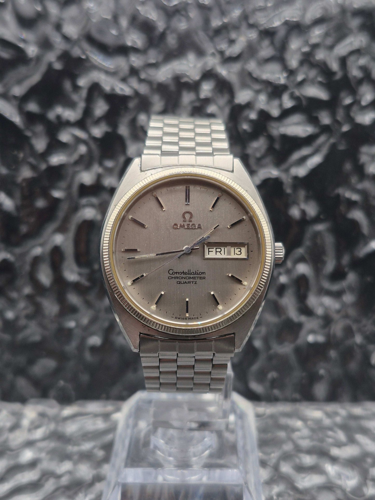 Omega Constellation Chronometer Ref. 198.0111 Quartz 18K WG Bezel