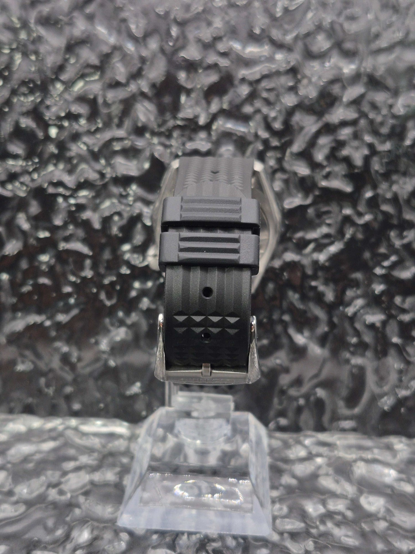 Seiko 'Baby SKX' Automatic Diver Ref. 4205-015V Mid Size 33mm Scuba - Red Robin Watches