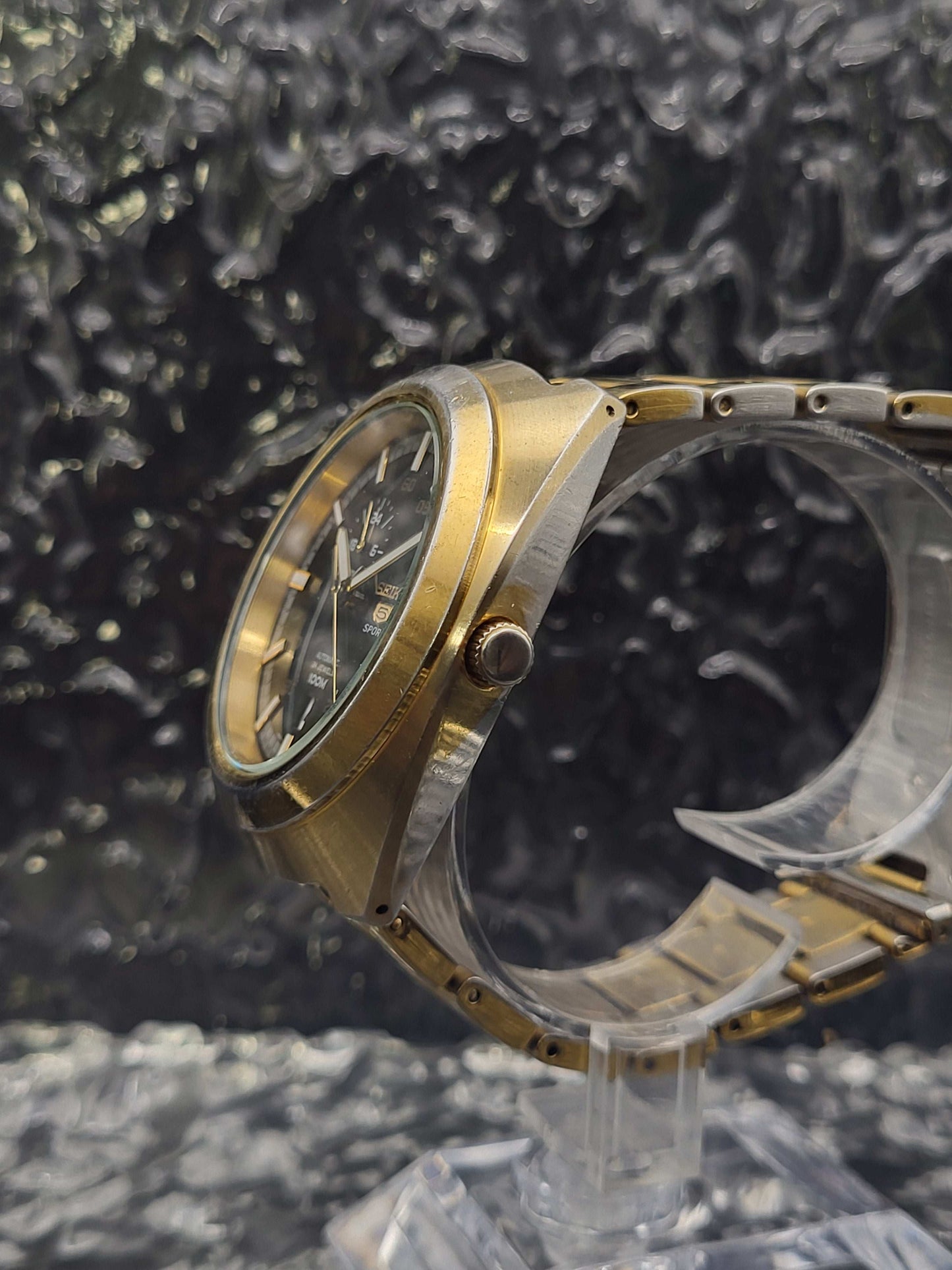 Seiko 5 Sports - Ref. 4R37-01C0 - SSA284K1 - Gold Tone - Automatic