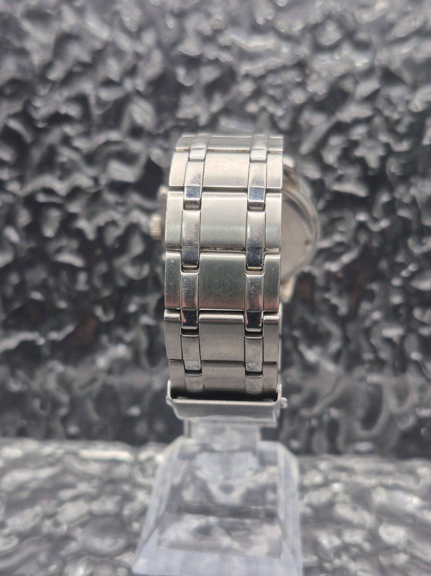 Seiko Chronograph Ref. 7T92-0LT0 Quartz Chronograph - Red Robin Watches