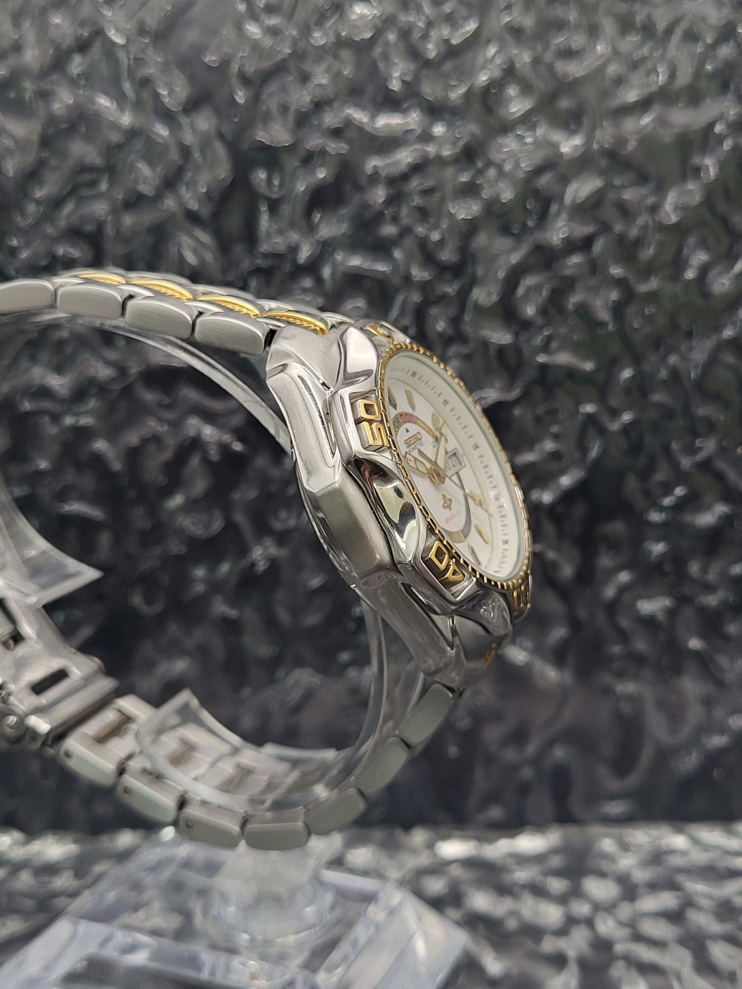 Seiko Kinetic Sports 100 - Ref. 5M43-0A39 - Day Date - Full Set