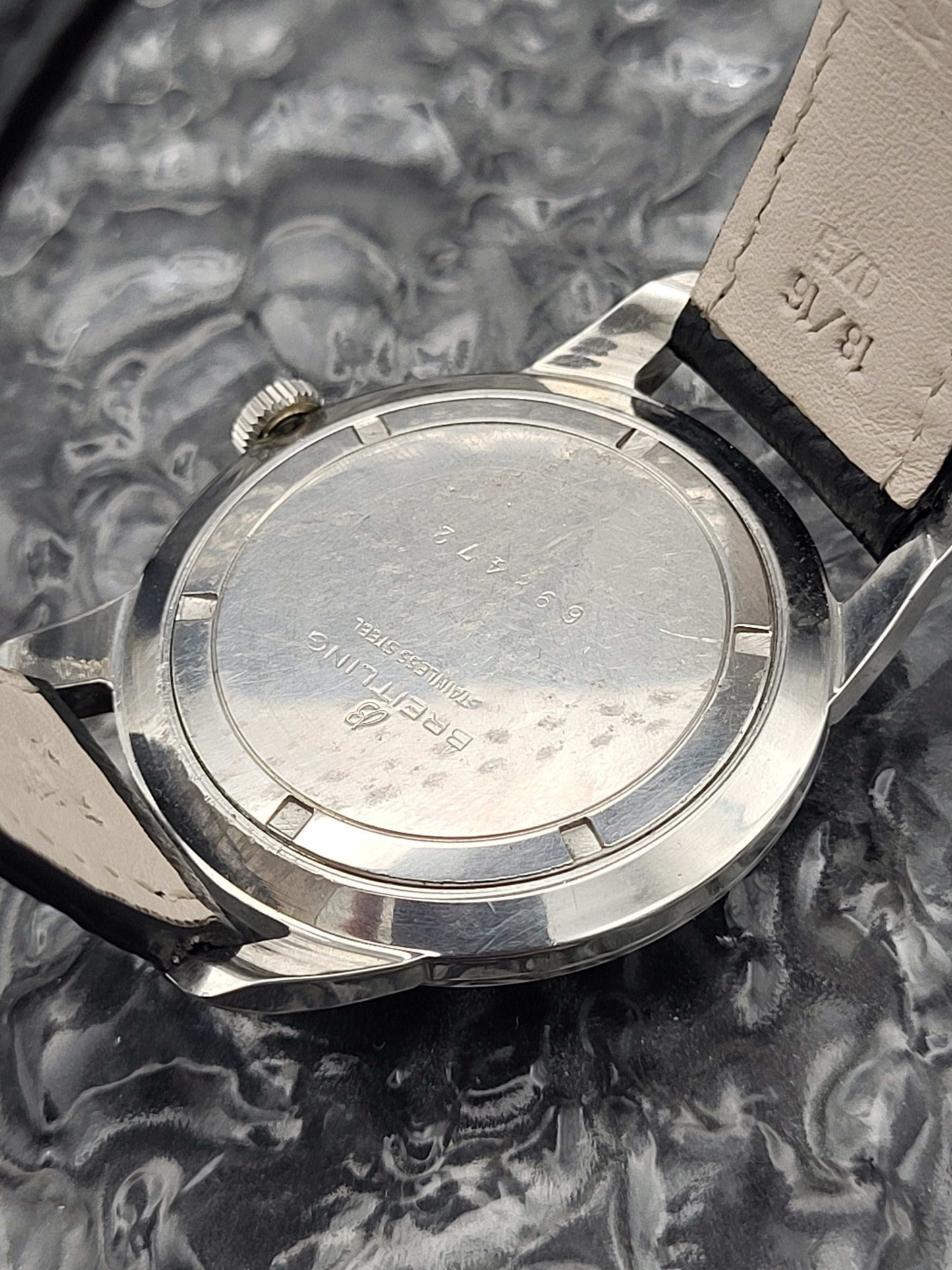 Breitling Genève - Ref. 2907 - Manual - Flush Markers