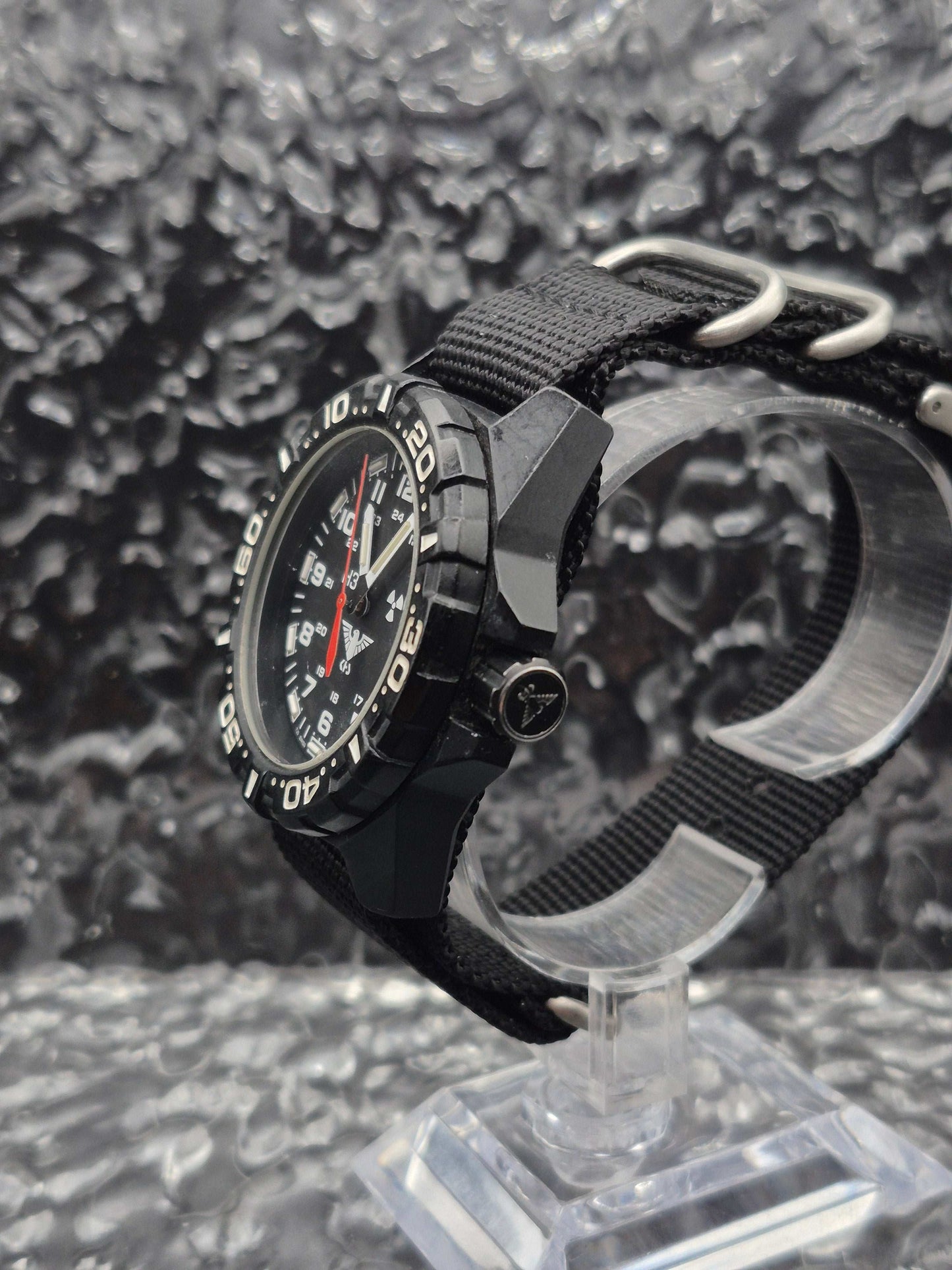 KHS H3 Tactical Quartz NATO Strap Date Window