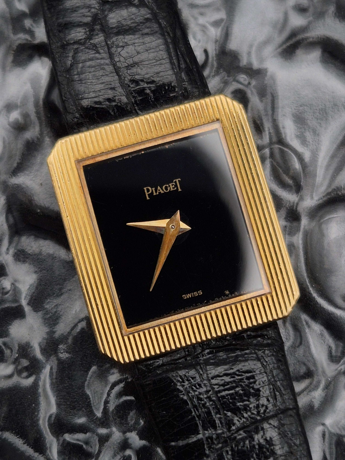 Piaget Protocole Onyx Black Dial Ref. 4154 Solid Gold - Original Buckle