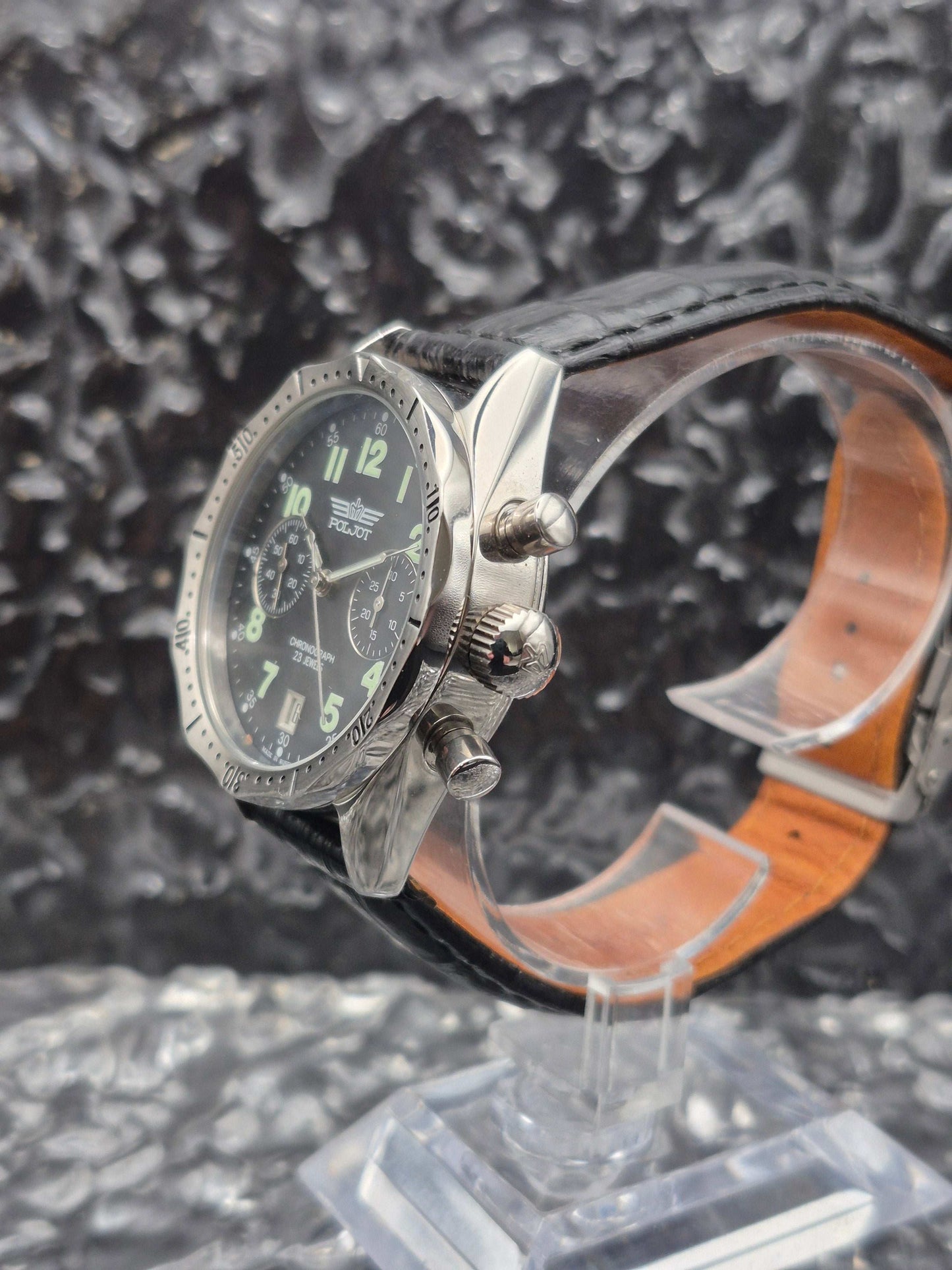 Poljot 'Luftwaffe' Chronograph Cal. 3133 - Valjoux 7734 Black Dial - Red Robin Watches