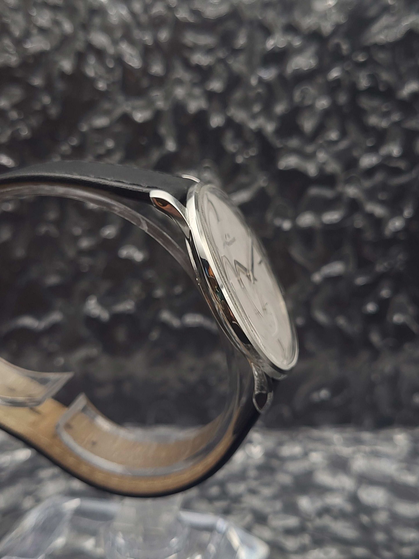 Junghans Meister Handaufzug - Ref. 027/3200 - Cal. J815.1
