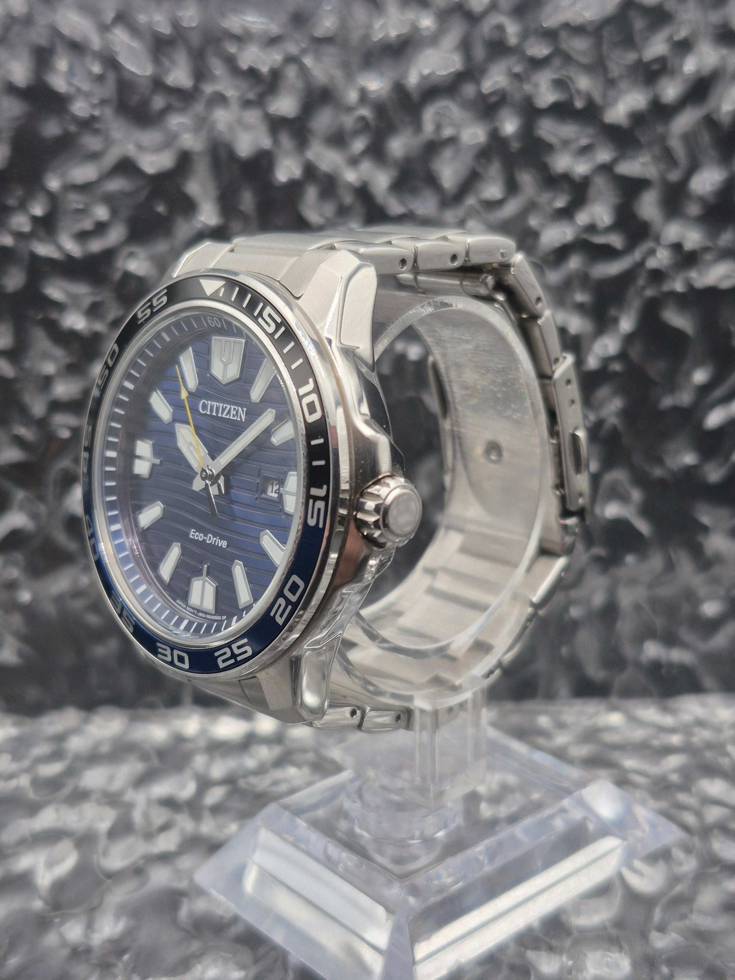 Citizen Eco-Drive Ref. AW1525-81L Blue Dial Boxed Men's Solar
