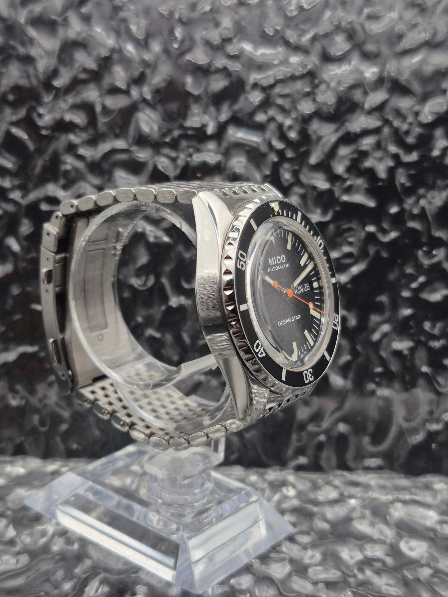 Mido Ocean Star Tribute Special Edition Ref. M0268301105100 Full Set Automatic - Red Robin Watches