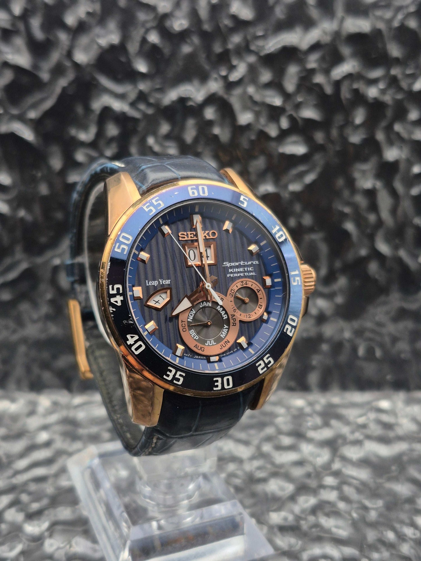 Seiko Sportura Kinetic Perpetual Ref. 7D48-0AK0 // SNP064P1