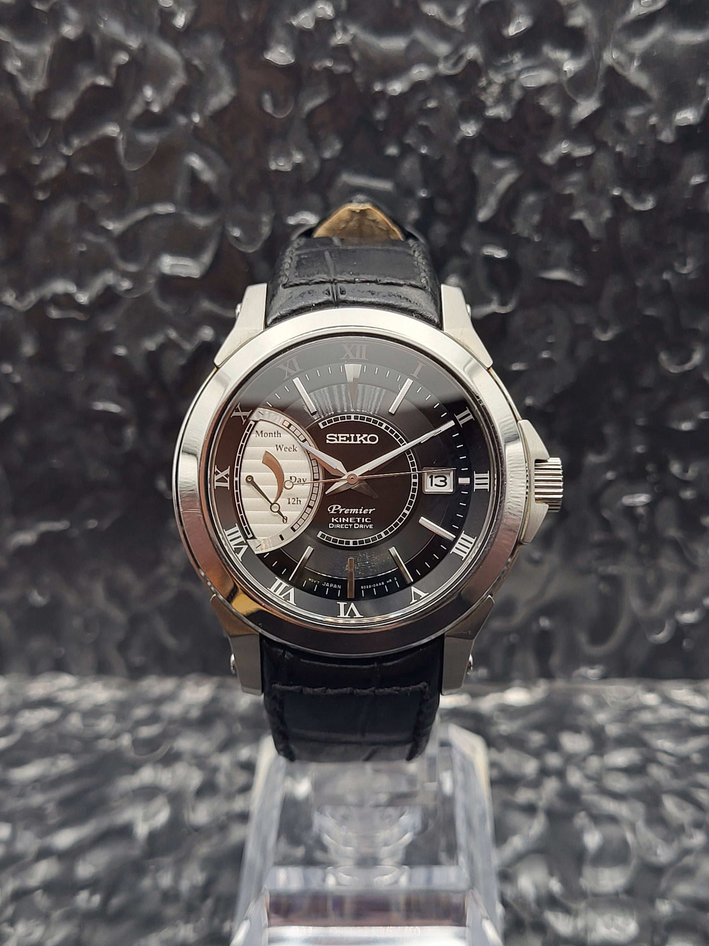 Seiko Premier Kinetic - Ref. 5D22-0AA0 - Direct Drive - Full Set - Red Robin Watches