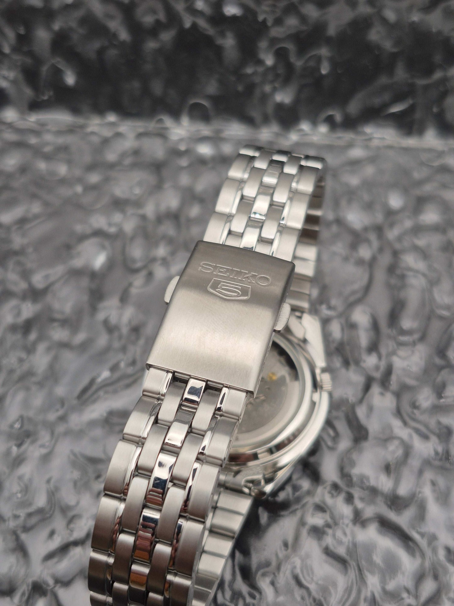 Seiko 5 Sports Ref. SNK381K1 - 7S26-01V0 Boxed Automatic Watch