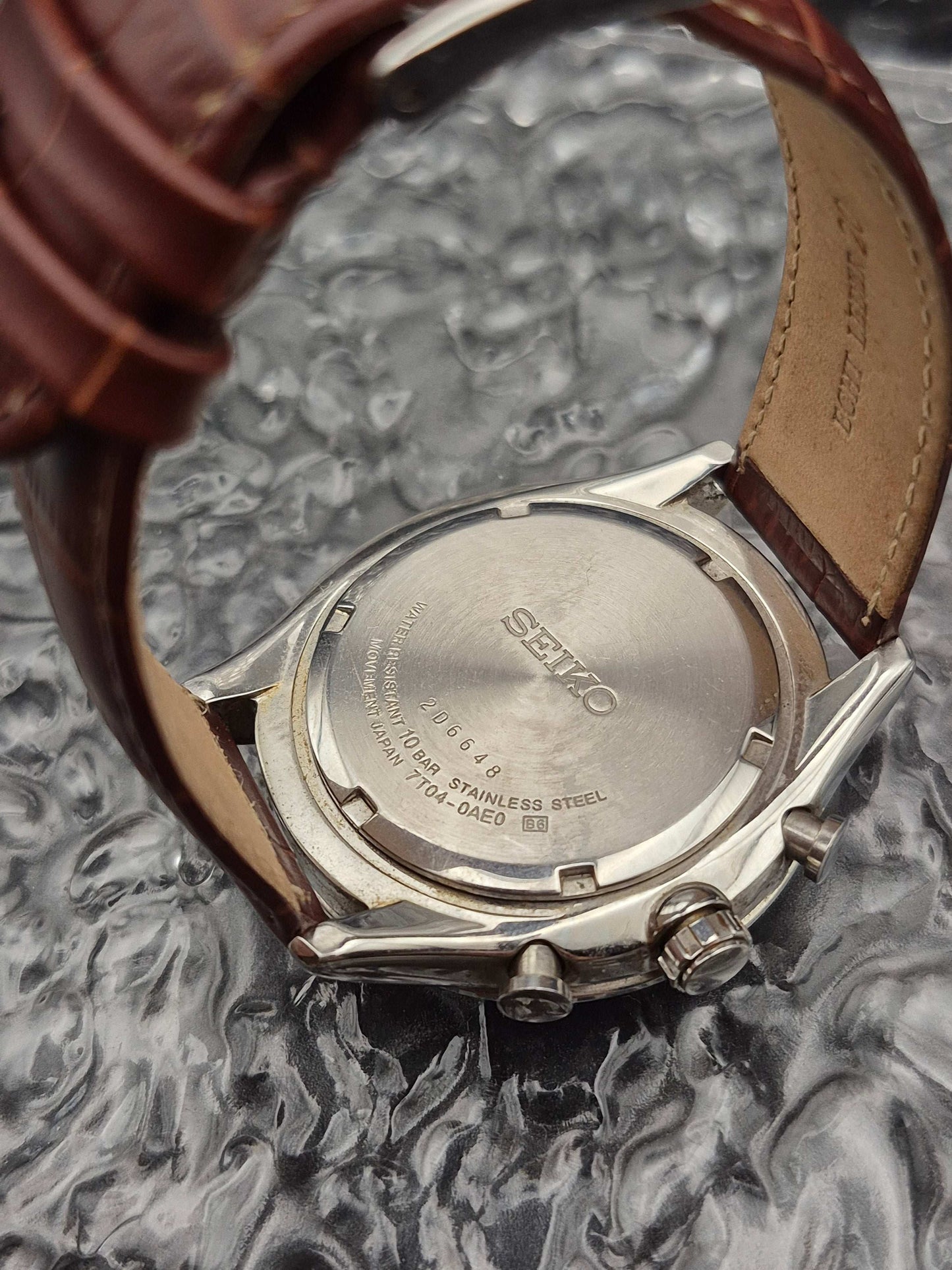 Seiko Quartz Chronograph Ref. SPC087 - 7T04-0AE0 Big Date - Red Robin Watches