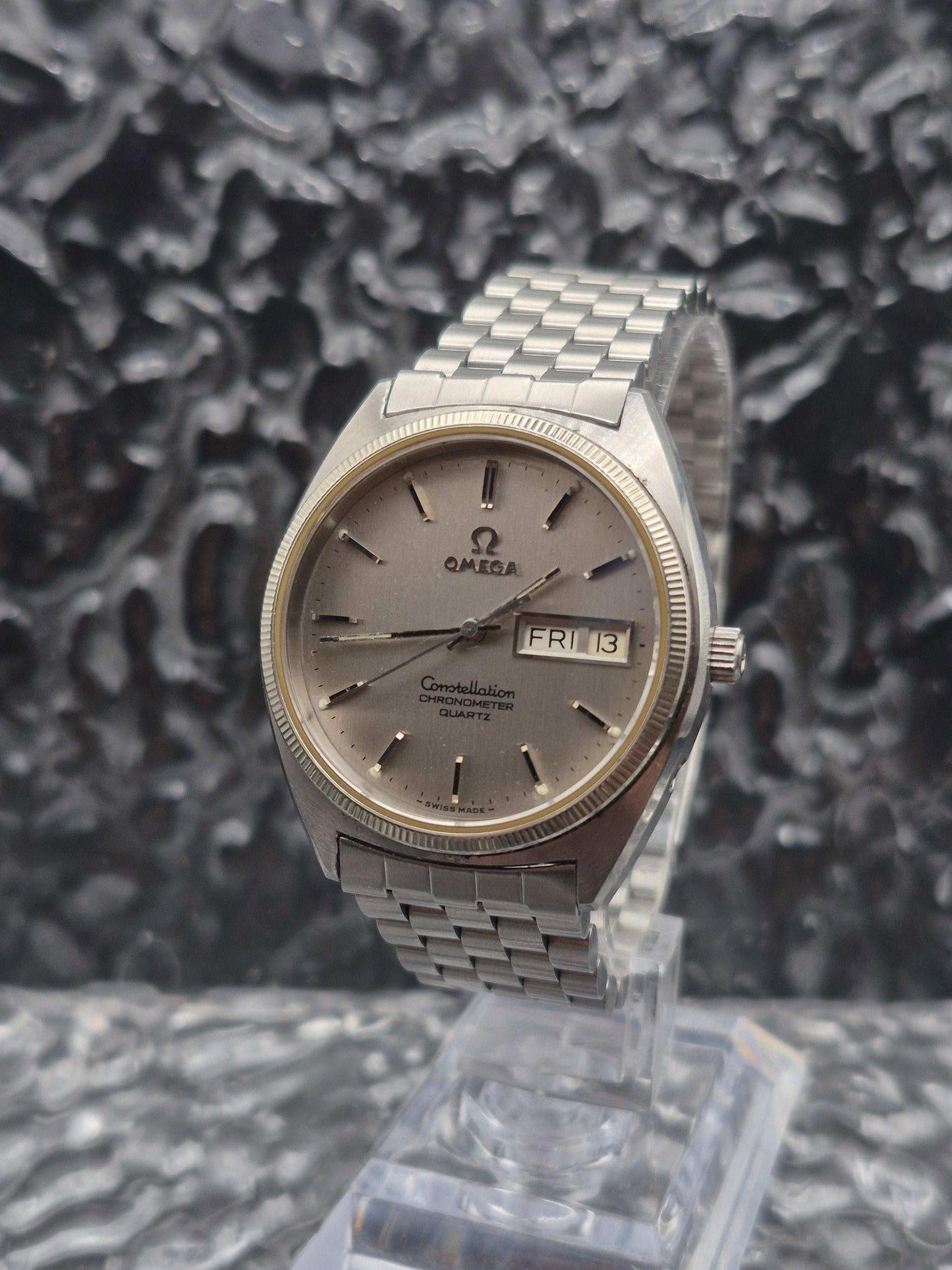 Omega Constellation Chronometer Ref. 198.0111 Quartz 18K WG Bezel