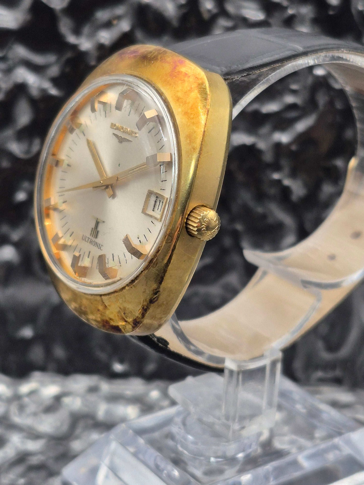 Longines Ultronic Ref. 8617-1 Gold Tone Cal. 6312 Date Sunburst With Papers - Red Robin Watches