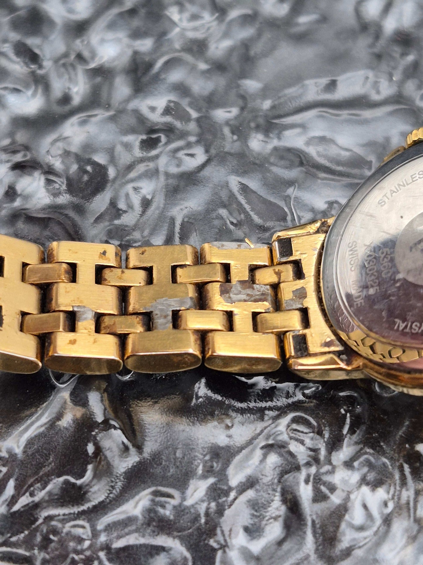 Raymond Weil Tango Ref. 5360 Gold Tone Roman Numerals Ladies