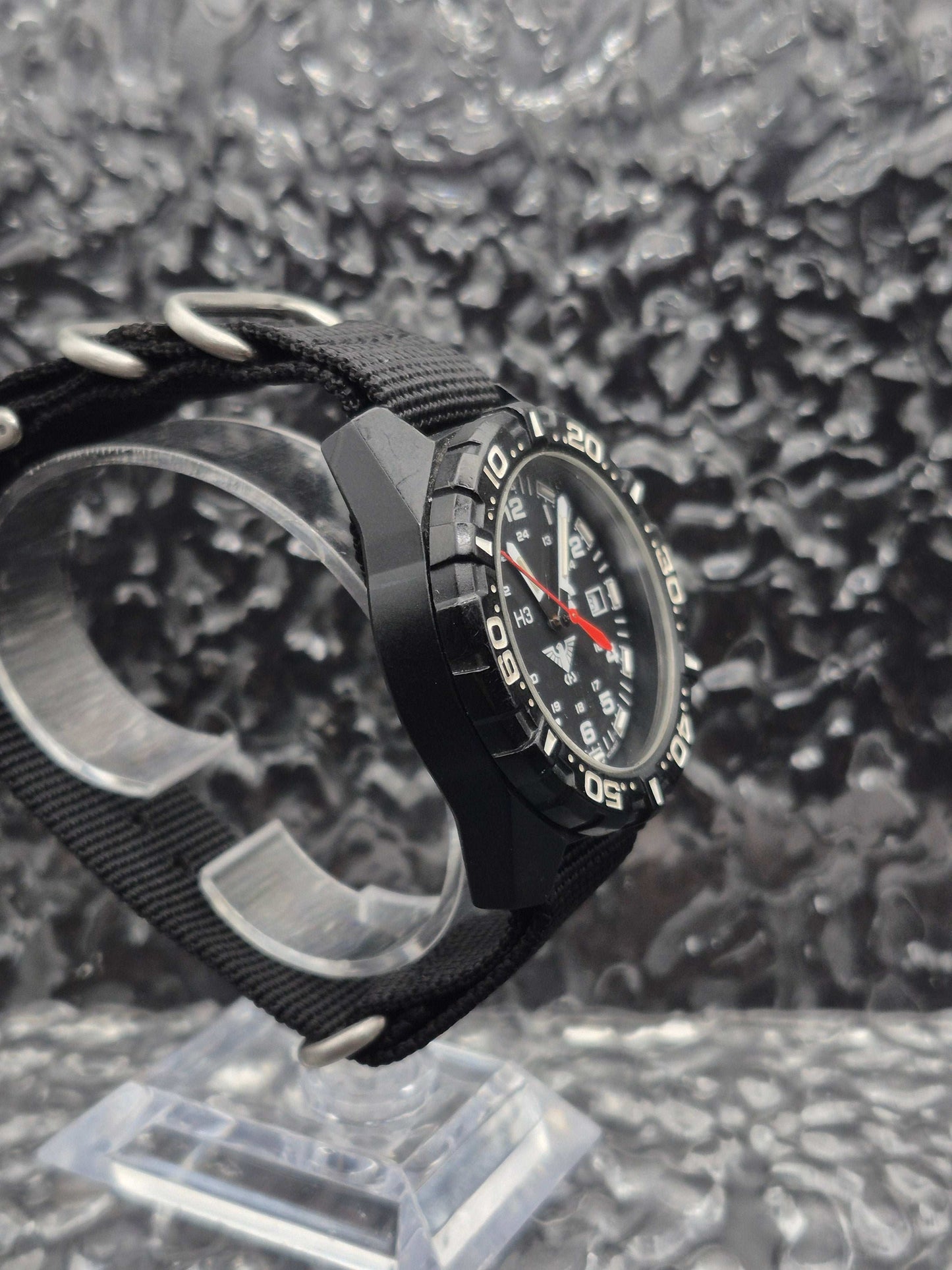 KHS H3 Tactical Quartz NATO Strap Date Window
