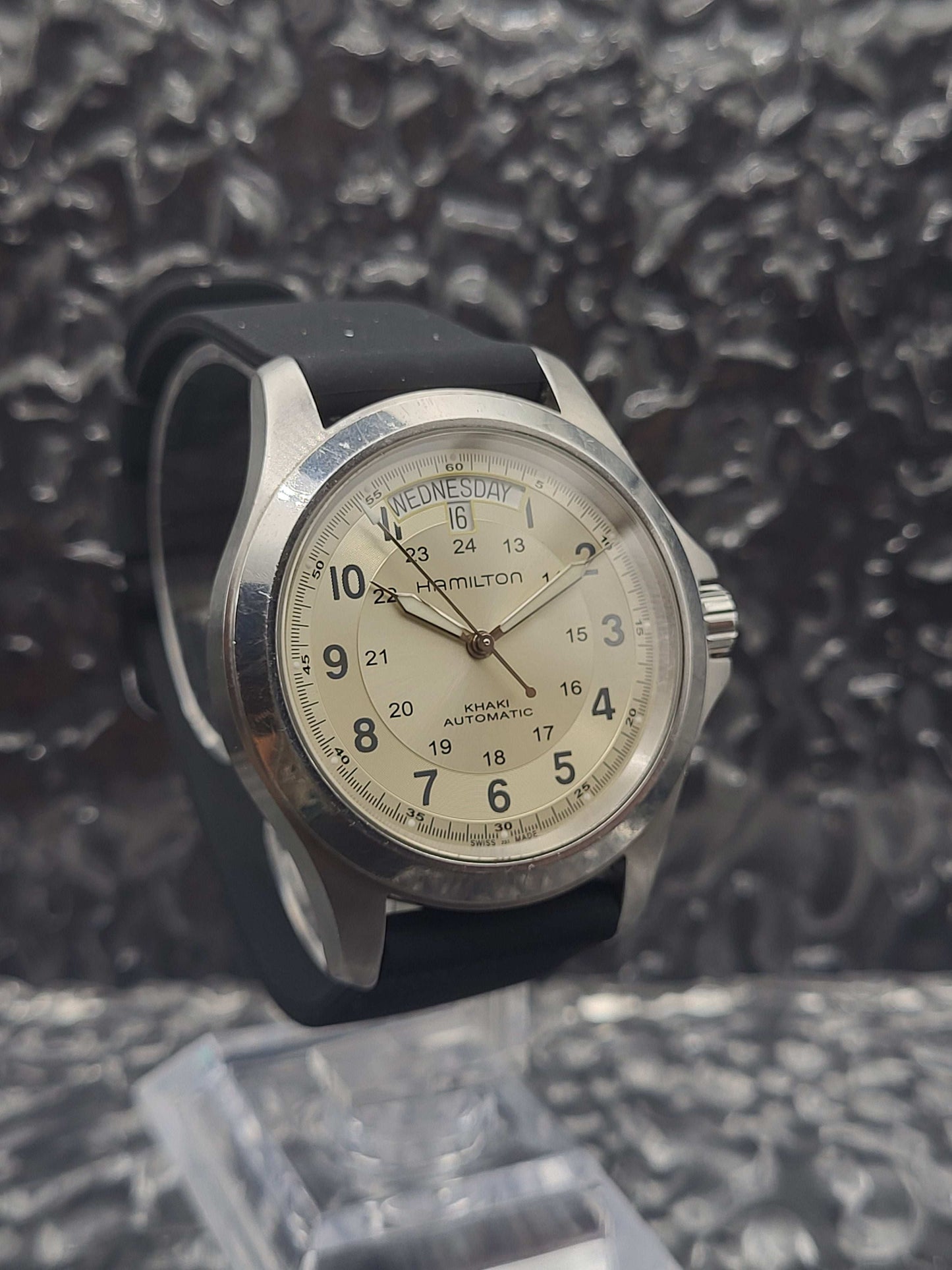 Hamilton Khaki Field King - Ref. H64455523 - H644550 - Automatic - Day Date