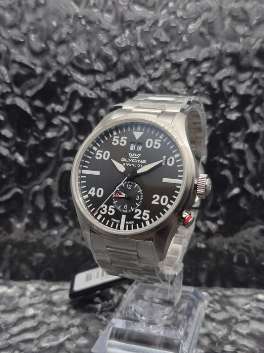 Glycine Airpilot Ref. GL0363 Full Set Brand New Black Dial Quartz - Red Robin Watches