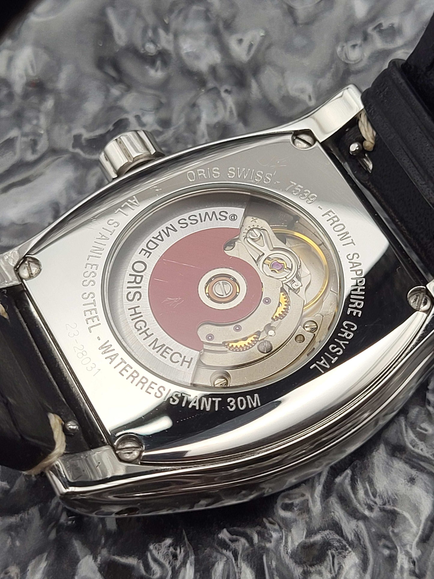 Oris Miles Tonneau - Ref. 7539 - Automaat - Day Date