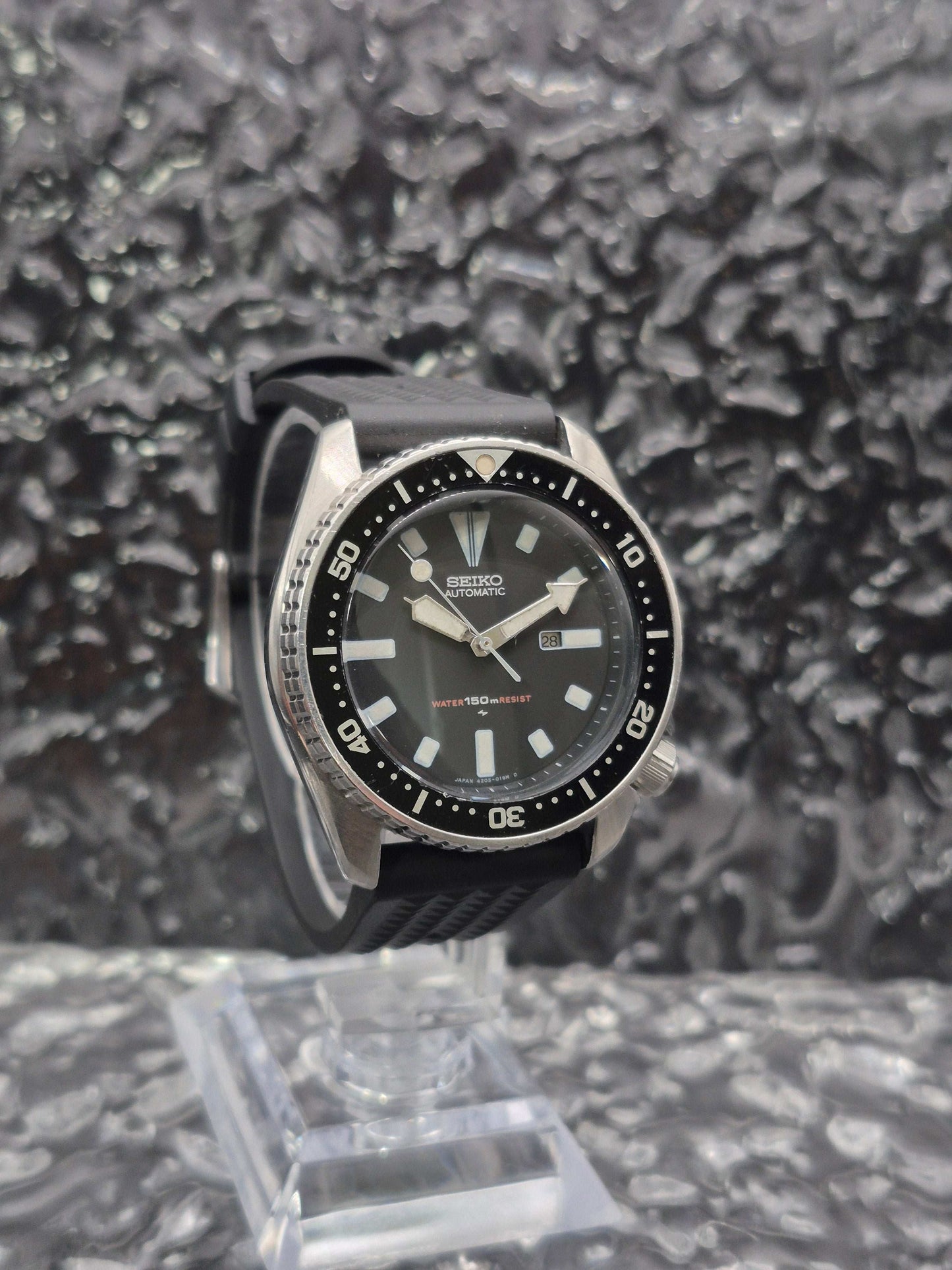 Seiko 'Baby SKX' Automatic Diver Ref. 4205-015V Mid Size 33mm Scuba - Red Robin Watches