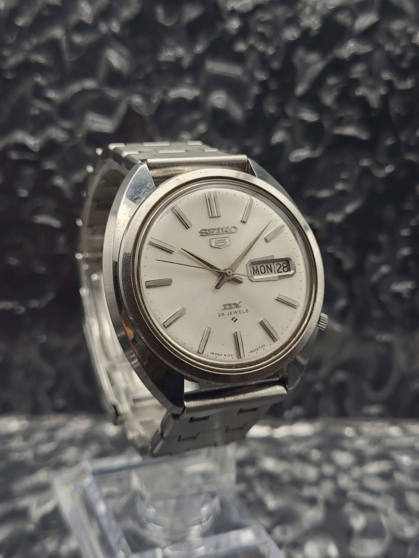 Seiko DX - Ref. 6106-8010 - Automaat - Dag Datum - 25j