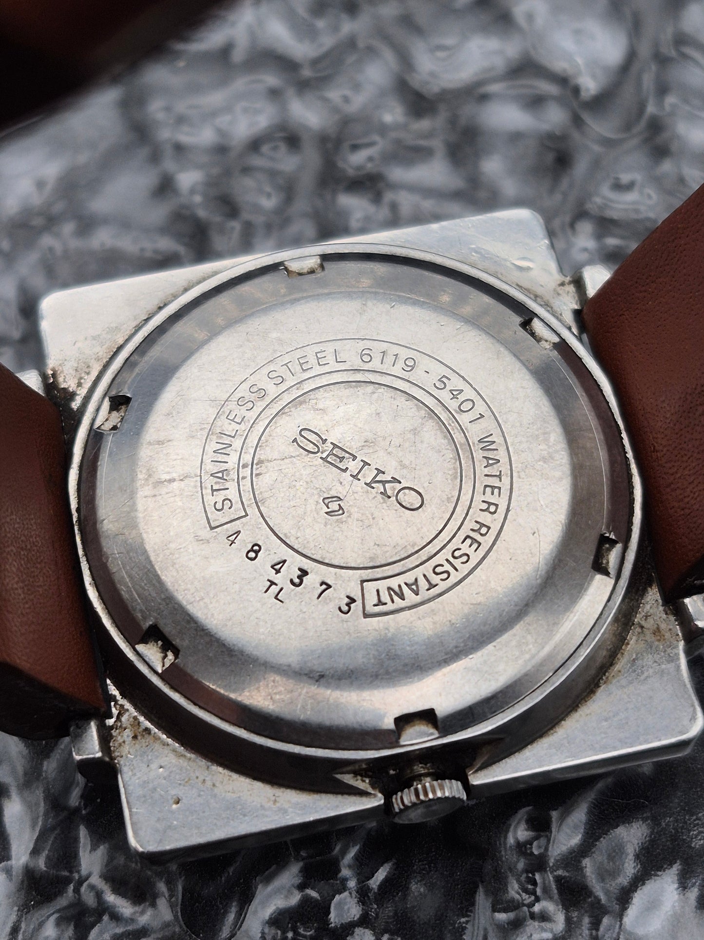 Seiko 5 Automatic Ref. 6119-5401 Orange Dial Vintage TV Case