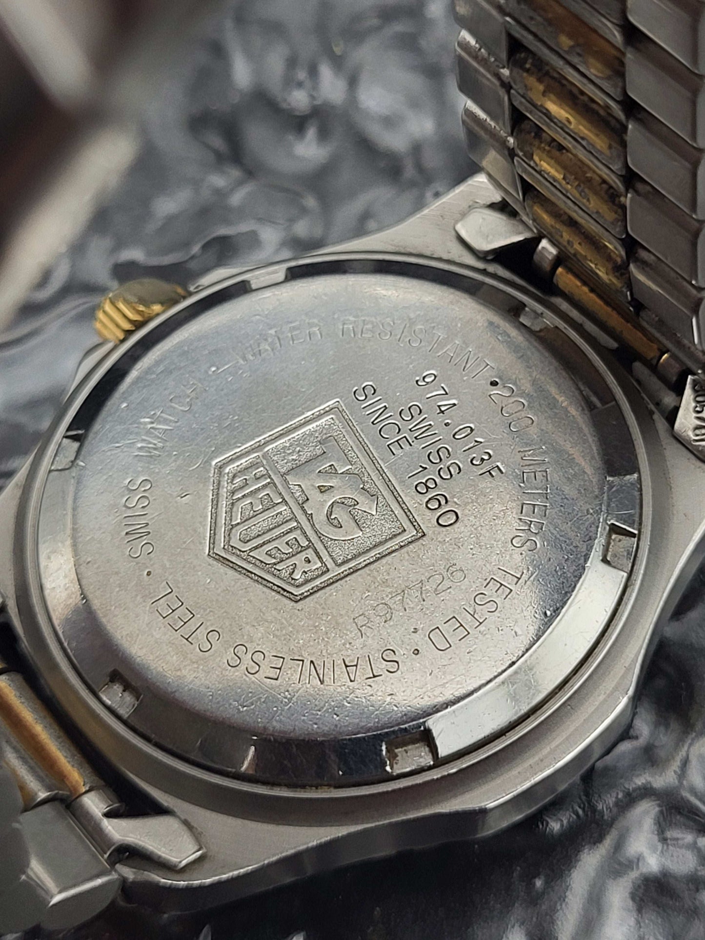 Tag Heuer Professional 2000 - Ref. 974.013 - Quartz