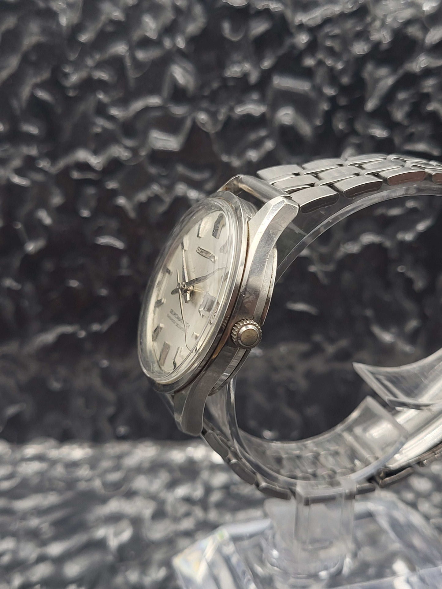 Seiko Seikomatic-R - Ref. 8306-8000 - Dolphin - Dag Datum