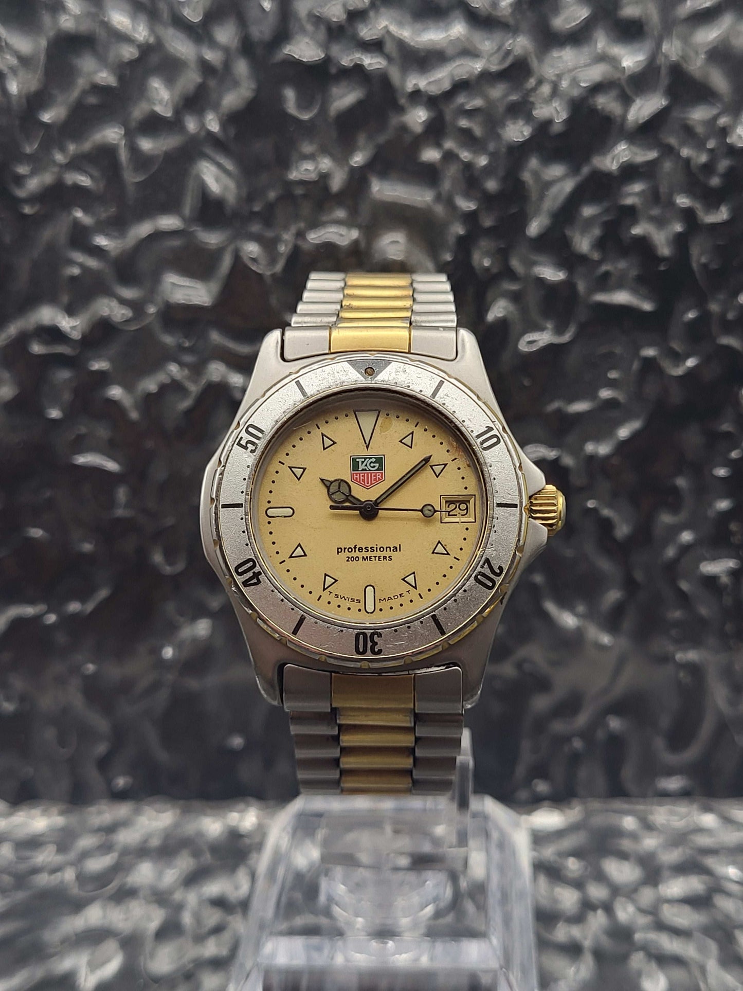Tag Heuer Professional 2000 - Ref. 974.013 - Quartz
