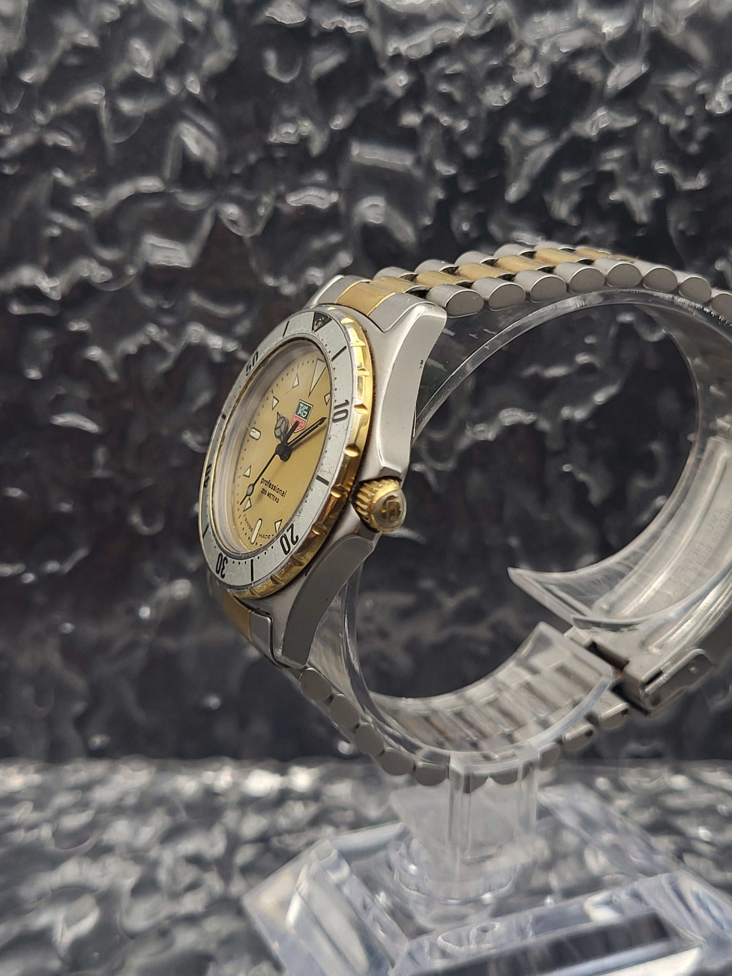Tag Heuer Professional 2000 - Ref. 974.013 - Quartz