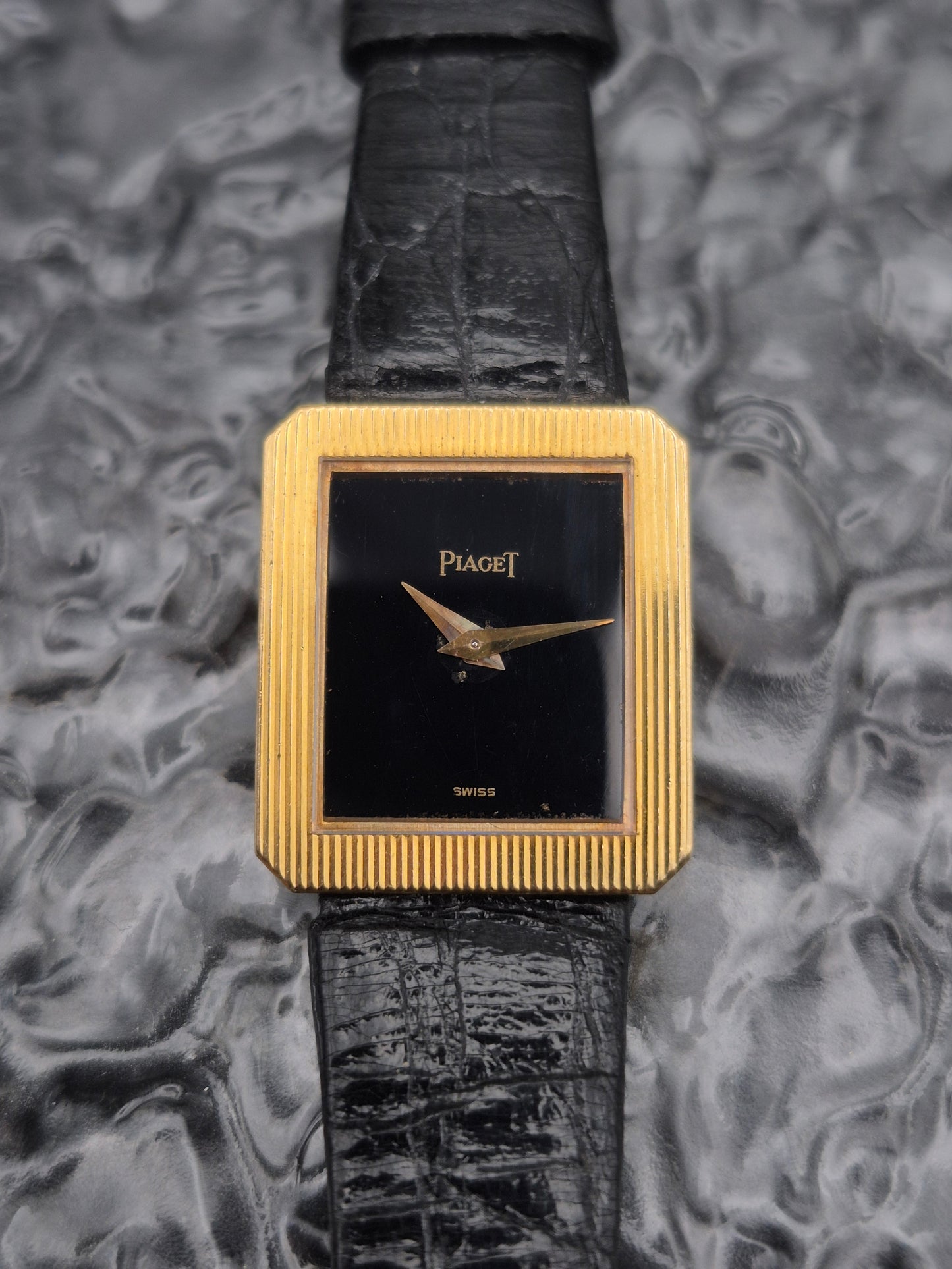 Piaget Protocole Onyx Black Dial Ref. 4154 Solid Gold - Original Buckle - Red Robin Watches