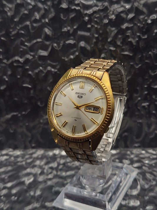 Seiko 5 - Ref. 5126-8050 - Fluted Bezel - Automaat