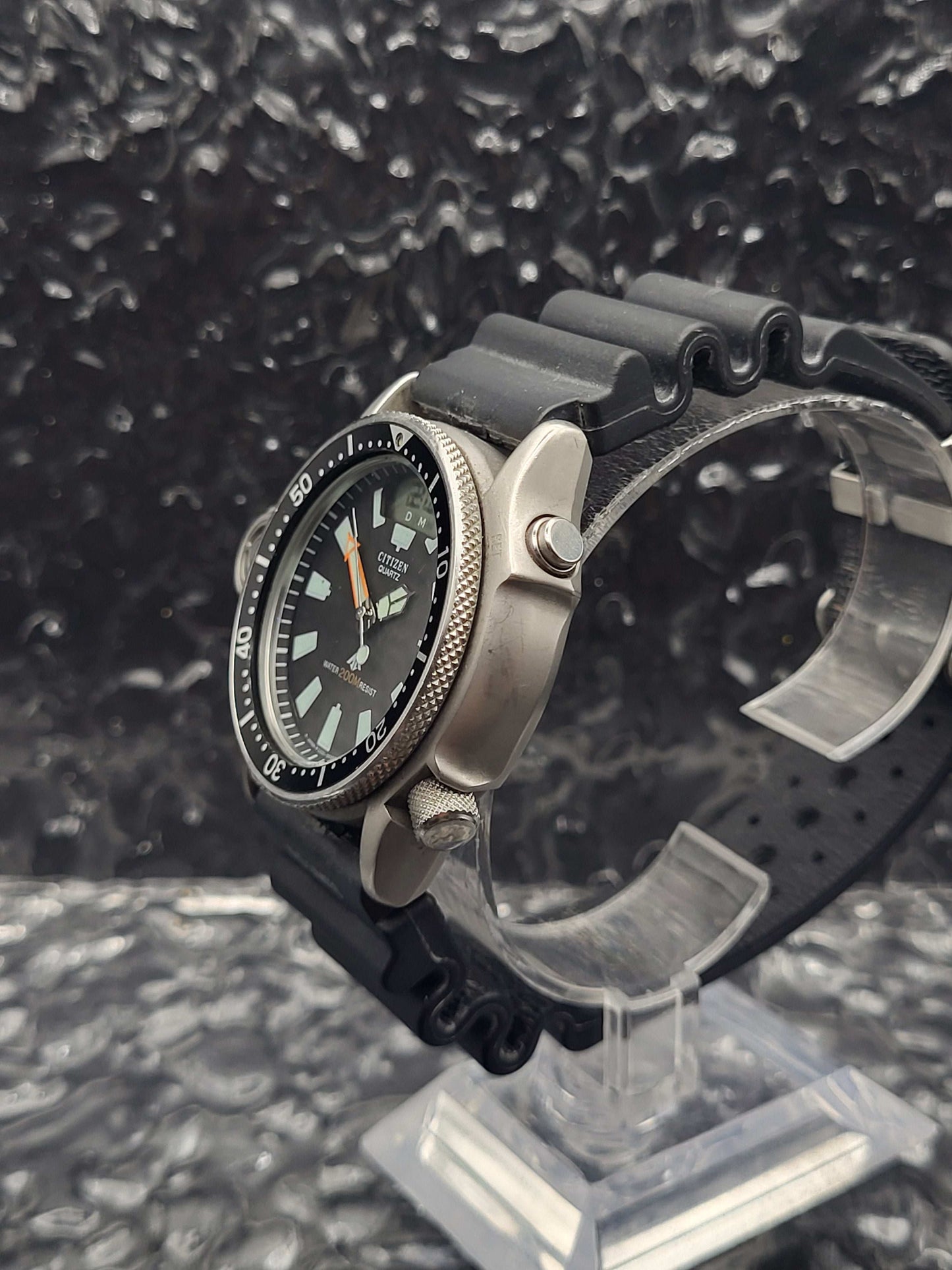 Citizen Promaster C020-086899 Y - Duiker Chronograaf - Multifunctioneel - Red Robin Watches